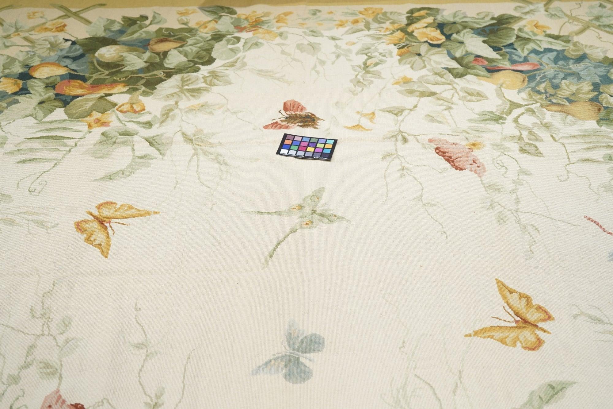 Französischer Teppich im Aubusson-Design 10' x 14' im Angebot 4