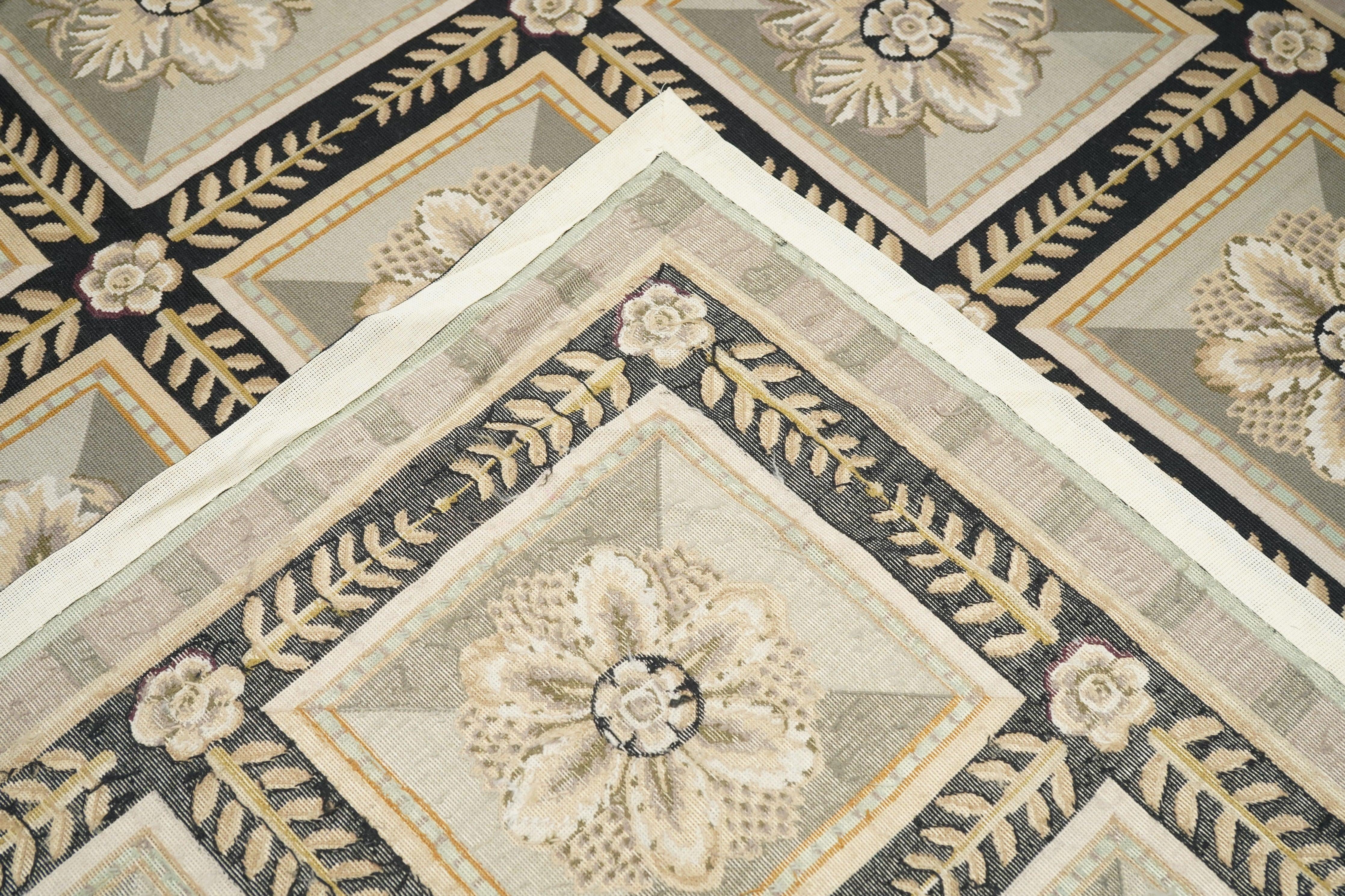 French Aubusson Design Rug 10' x 14' For Sale 5