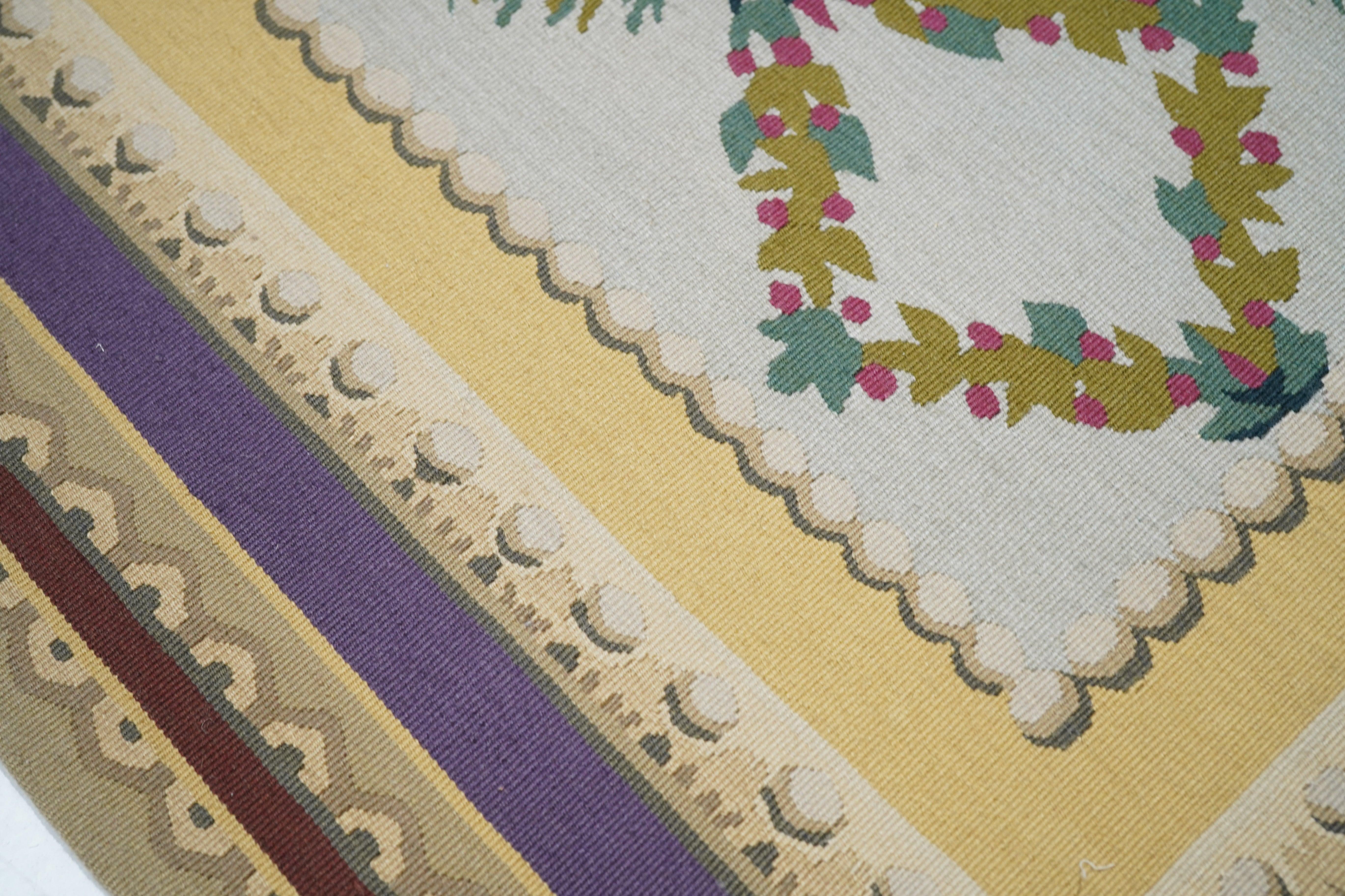 French Aubusson Design Rug 12'0'' x 15'0'' In New Condition For Sale In New York, NY