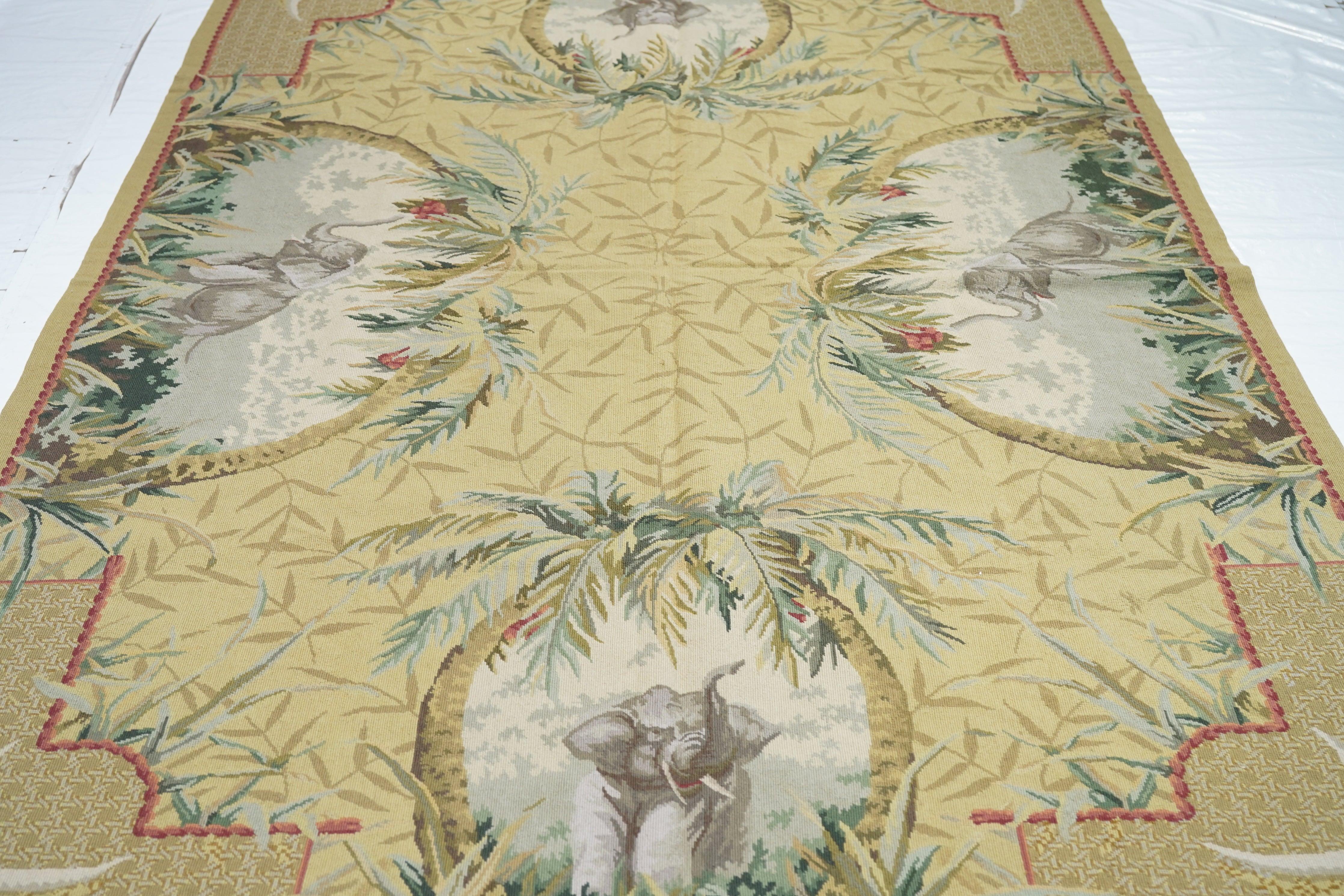 Contemporary French Aubusson Design Rug 5'10'' x 9'0