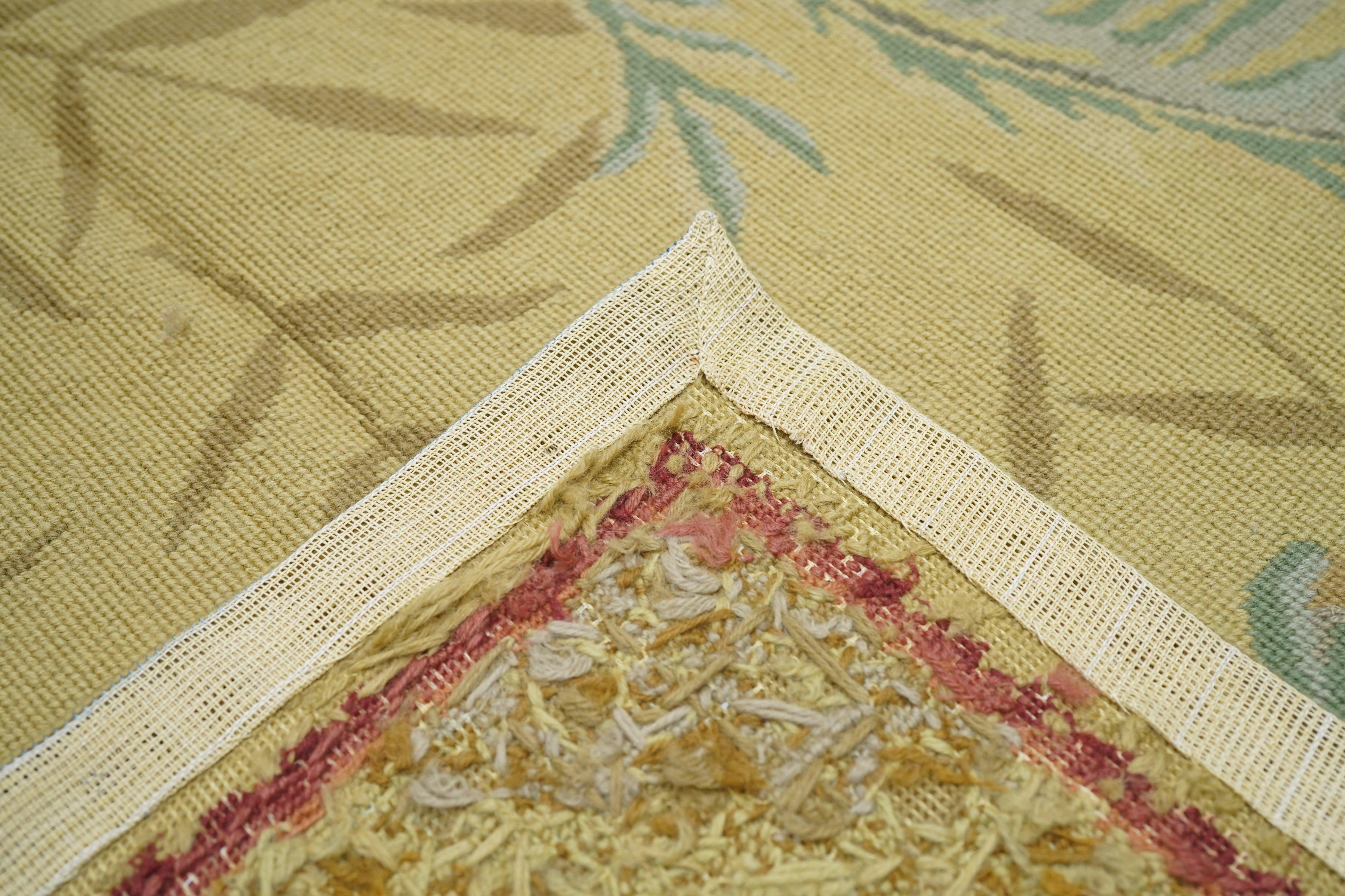 French Aubusson Design Rug 5'10'' x 9'0