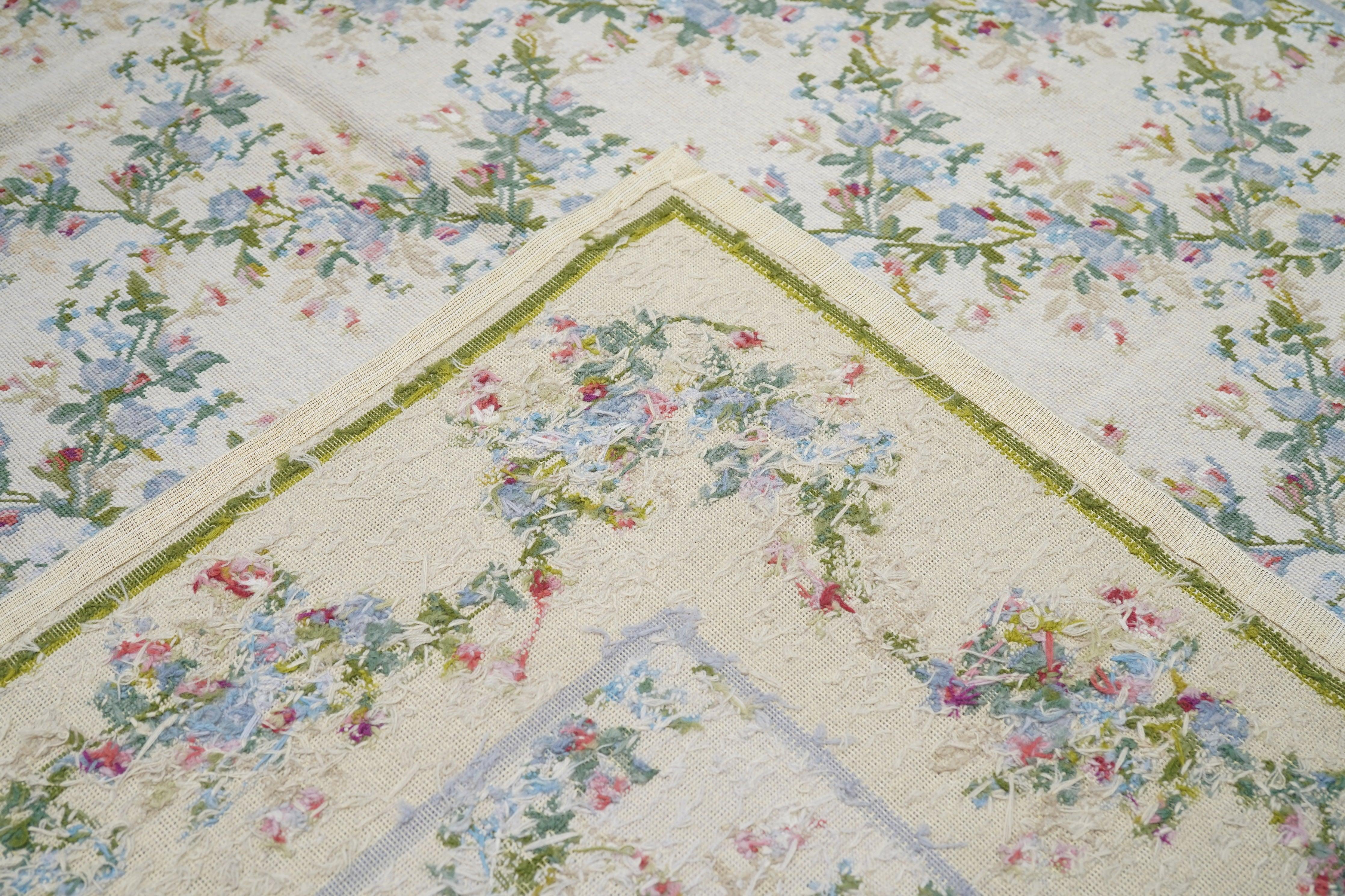 French Aubusson Design Rug 5'10'' x 9'0