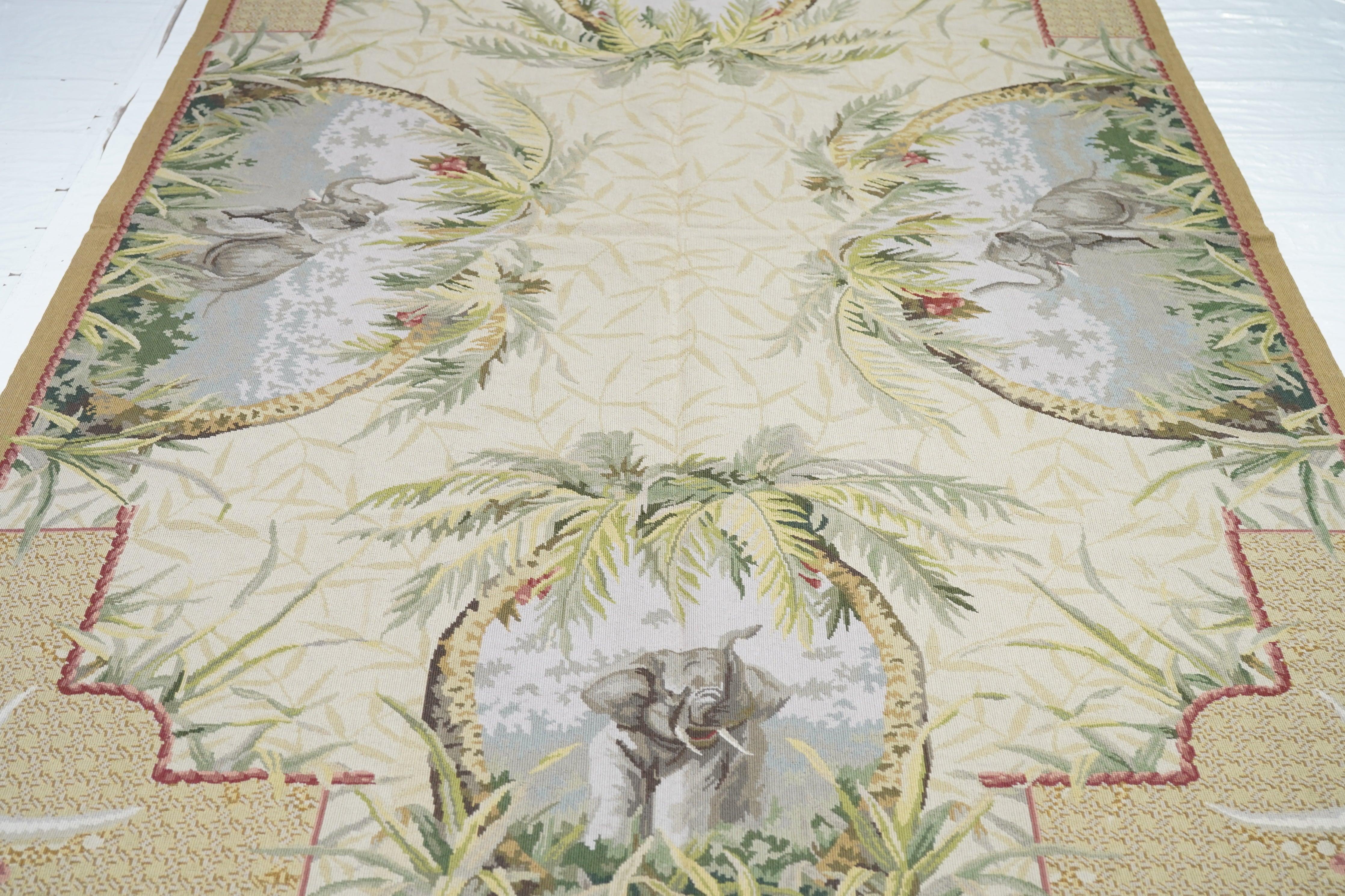 Tappeto Design/One francese 5'11'' x 9'0'' In condizioni Nuovo in vendita a New York, NY
