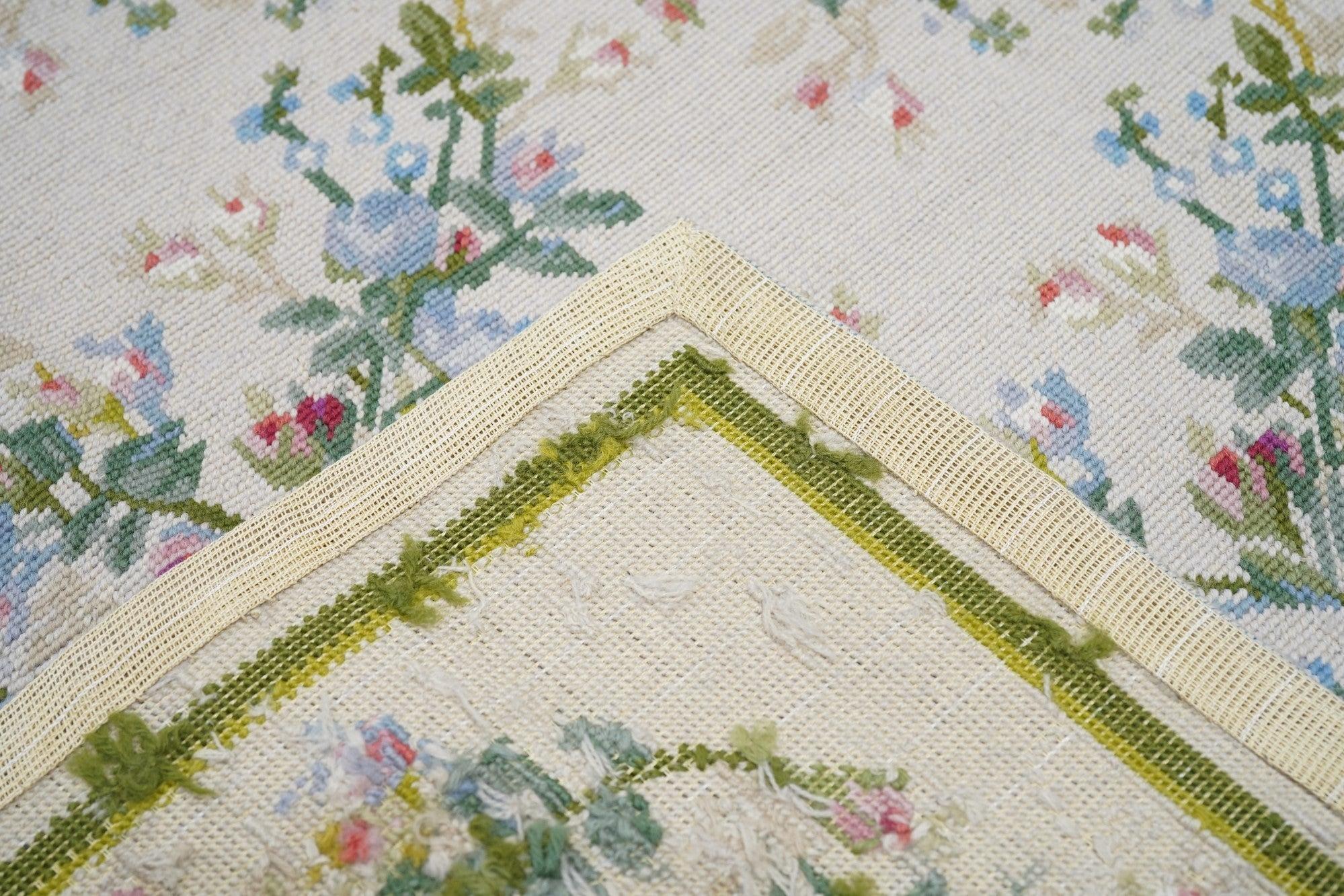 French Aubusson Design Rug 6'0