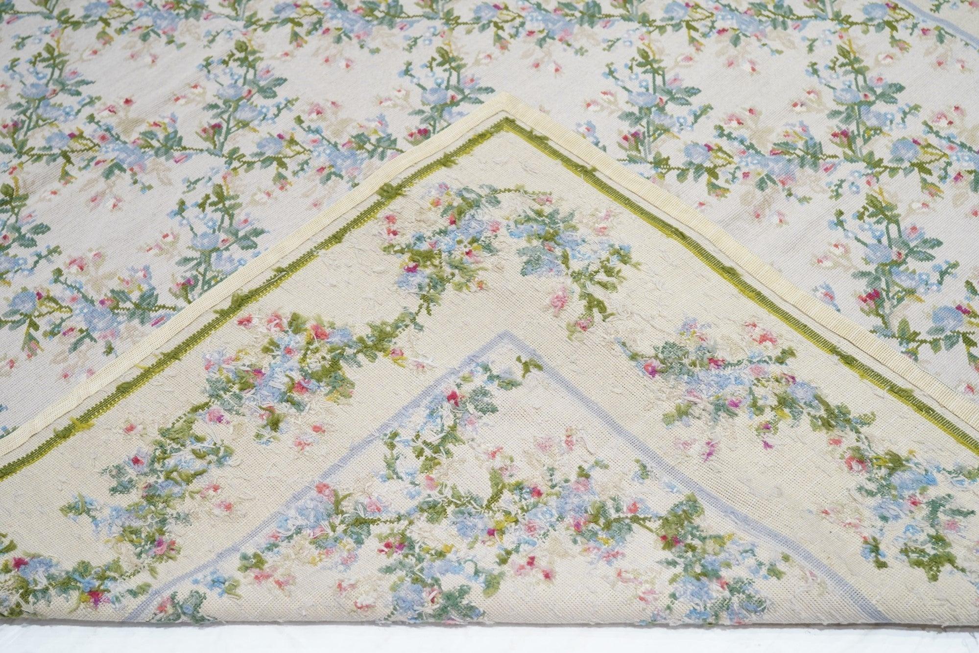 French Aubusson Design Rug 6'0