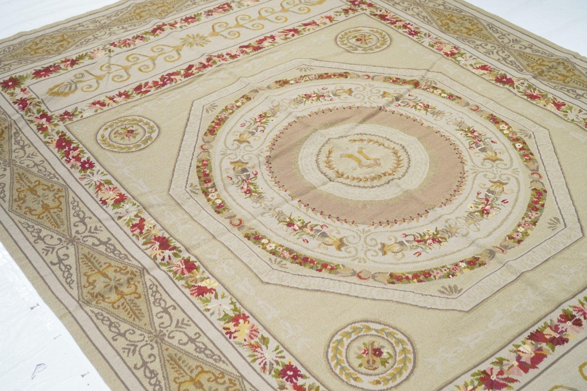French Aubusson Design Rug 6'0