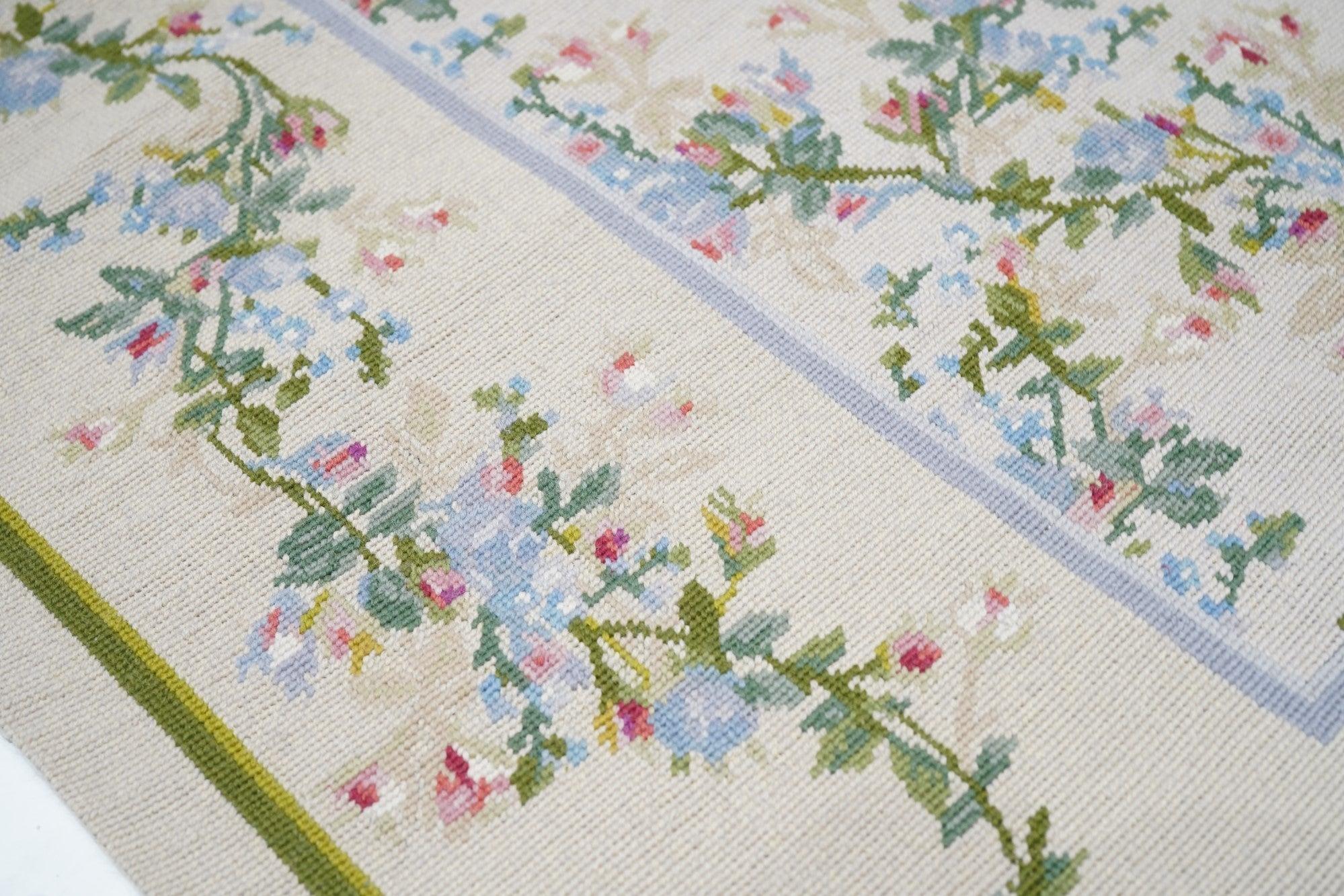 Wool French Aubusson Design Rug 6'0
