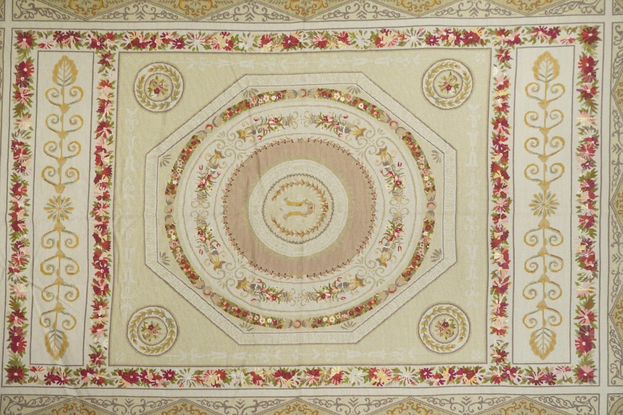 Wool French Aubusson Design Rug 6'0