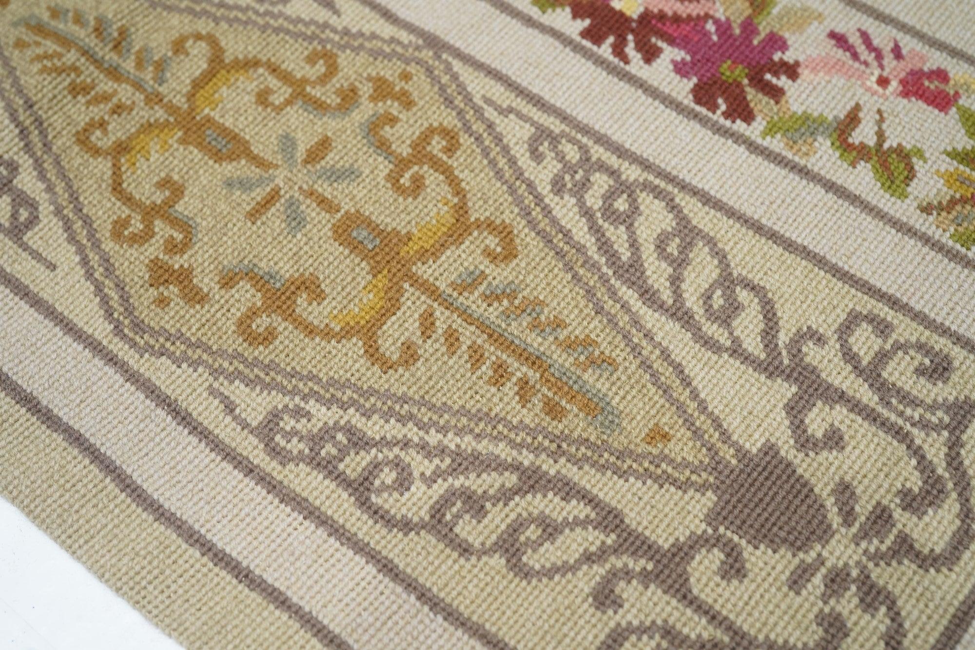French Aubusson Design Rug 6'0