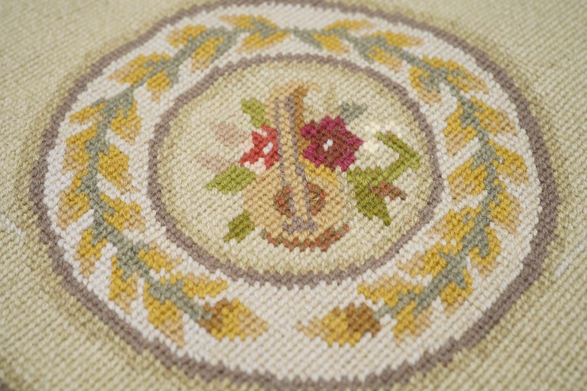 French Aubusson Design Rug 6'0