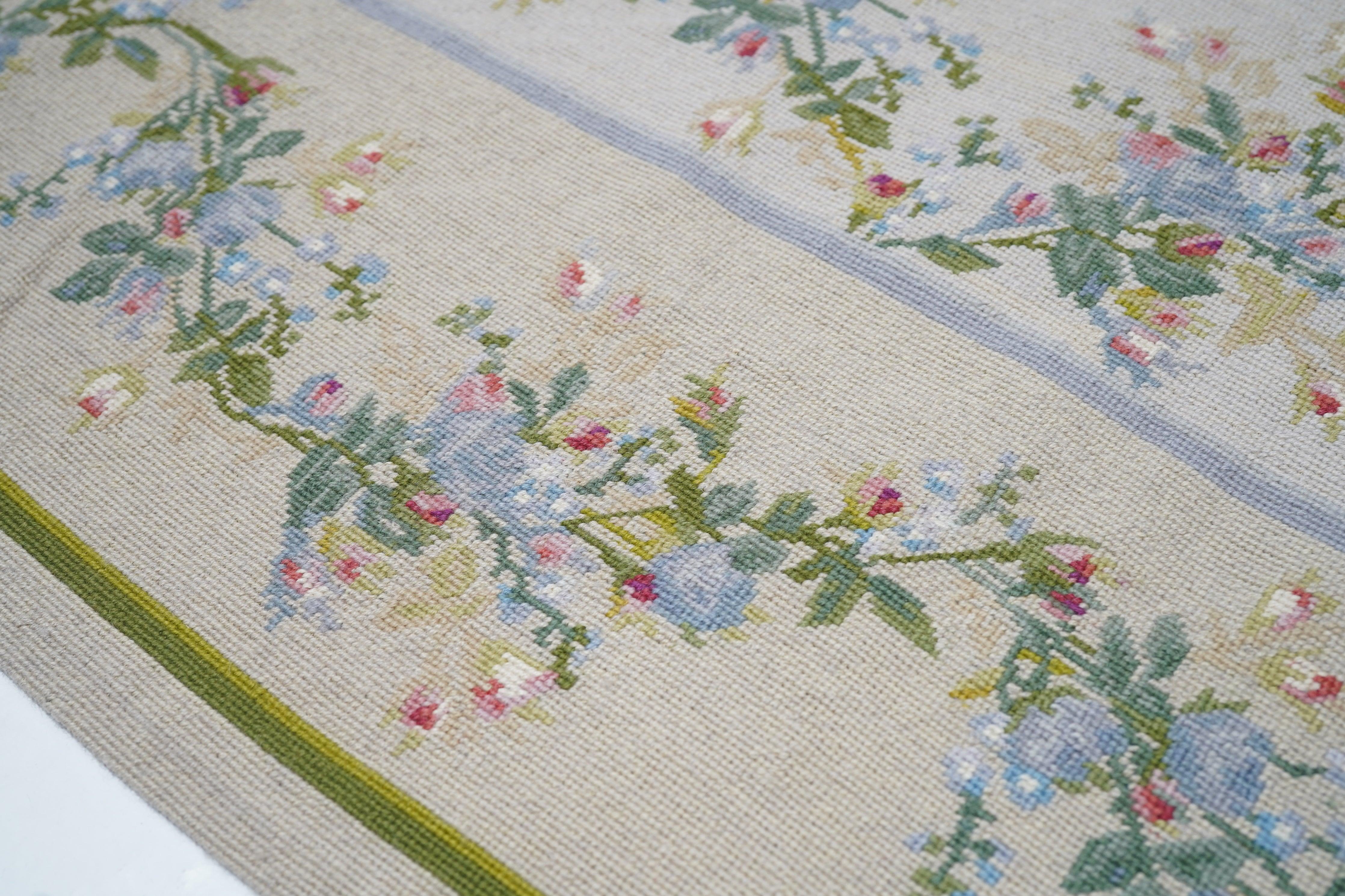 Wool French Aubusson Design Rug 7'10'' x 10'0