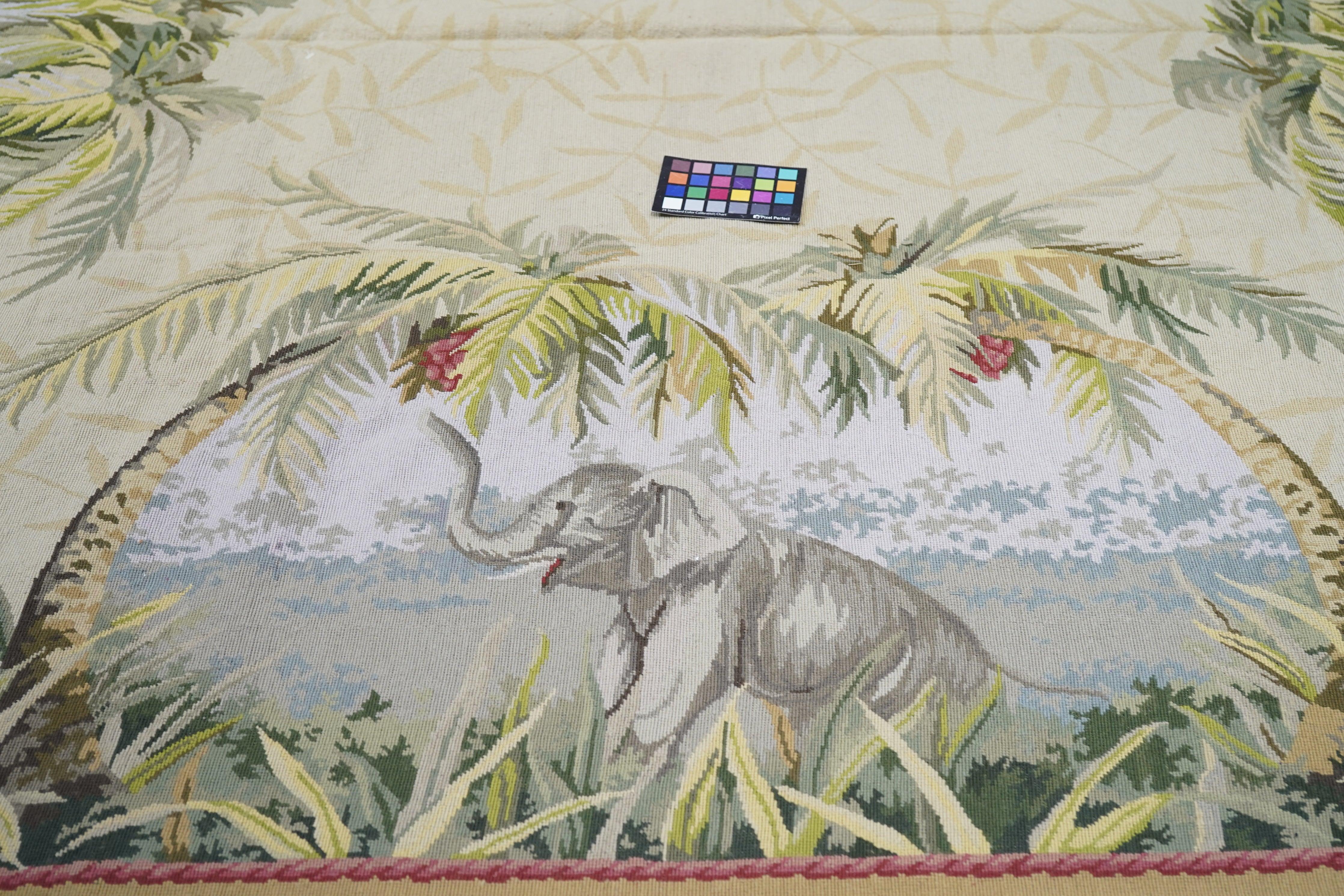 French Aubusson Design Rug 7'10'' x 9'11'' For Sale 3