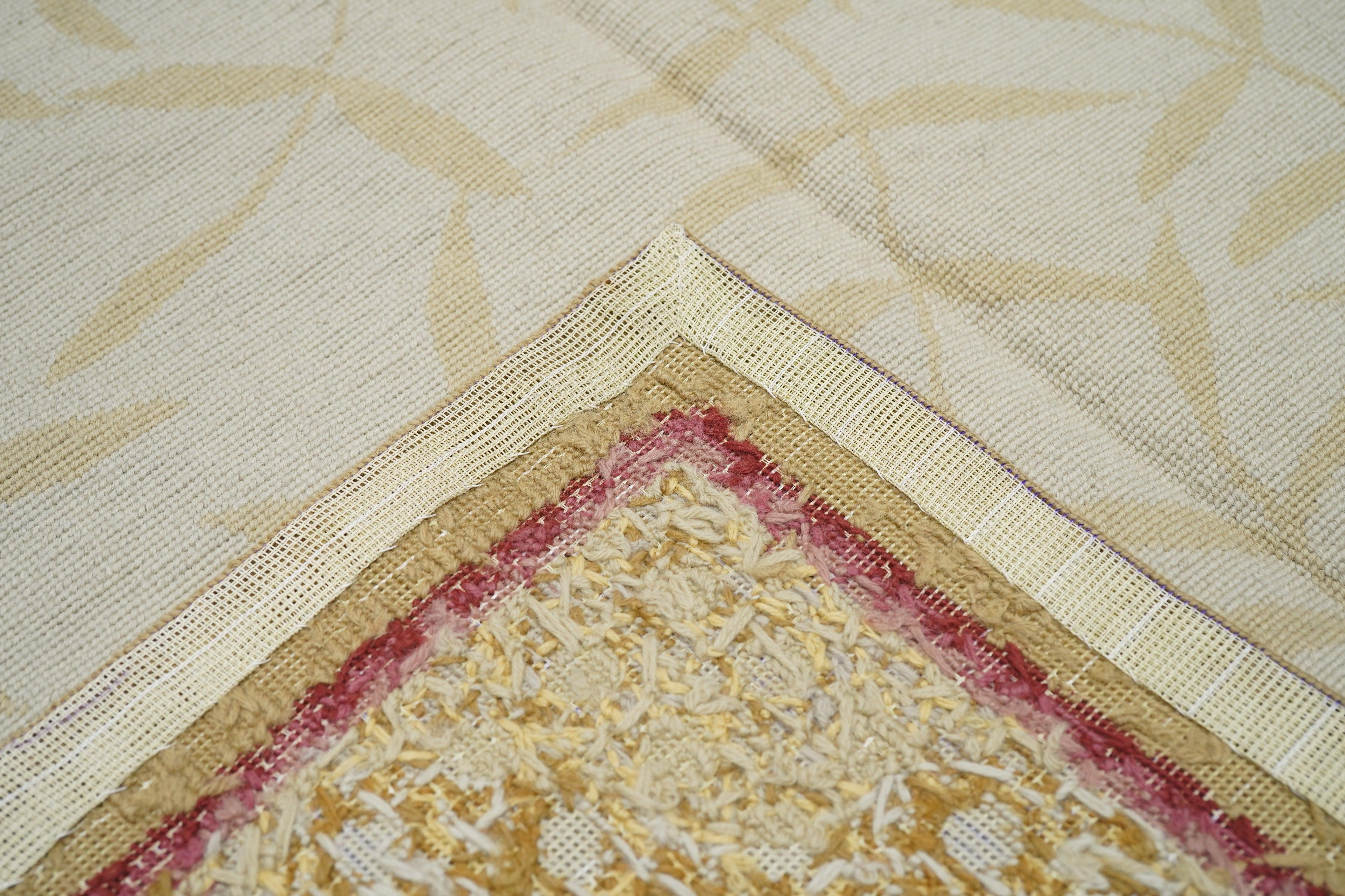 French Aubusson Design Rug 7'10'' x 9'11'' For Sale 4