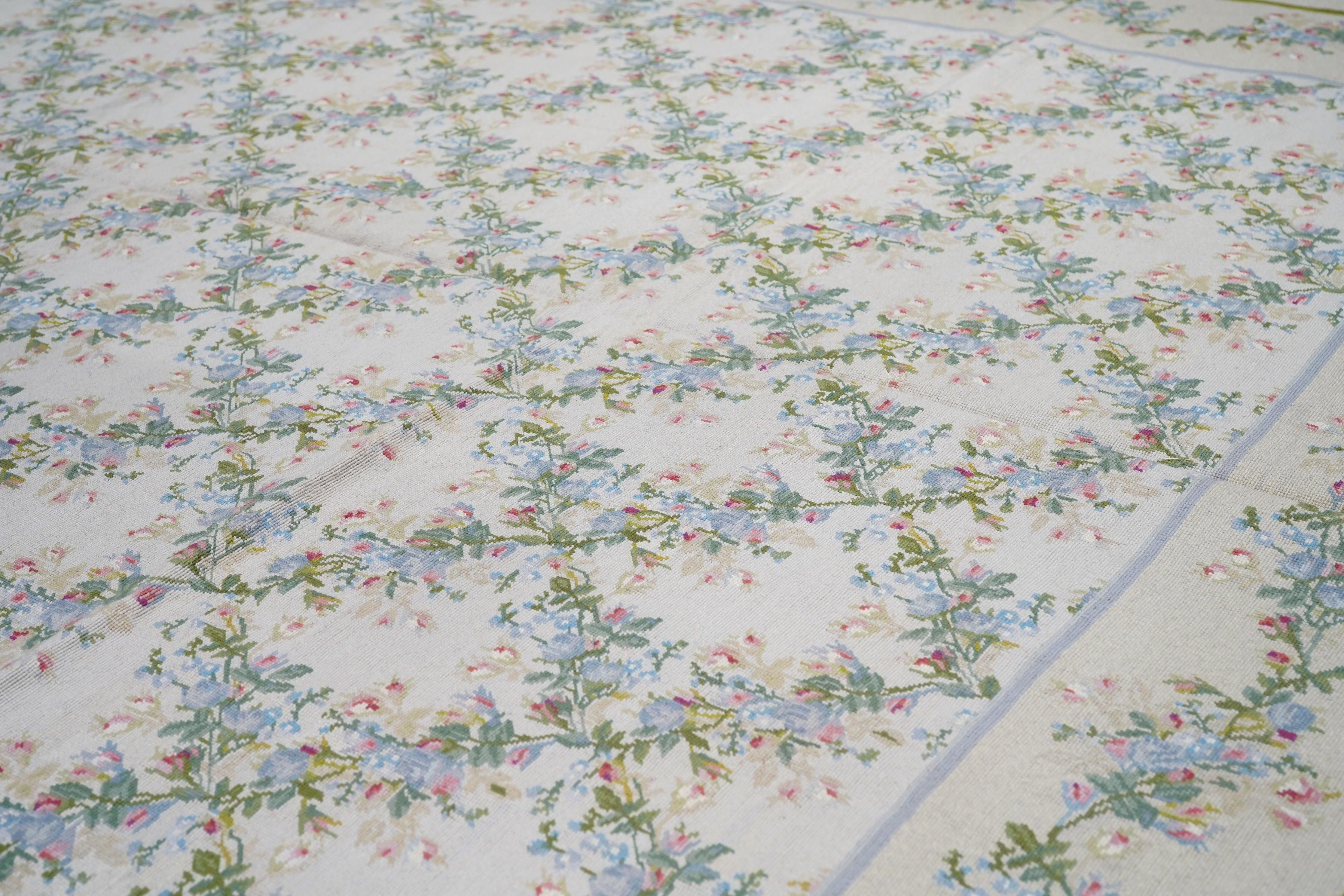 Tappeto Design/One francese 7'11'' x 10'0'' In condizioni Nuovo in vendita a New York, NY