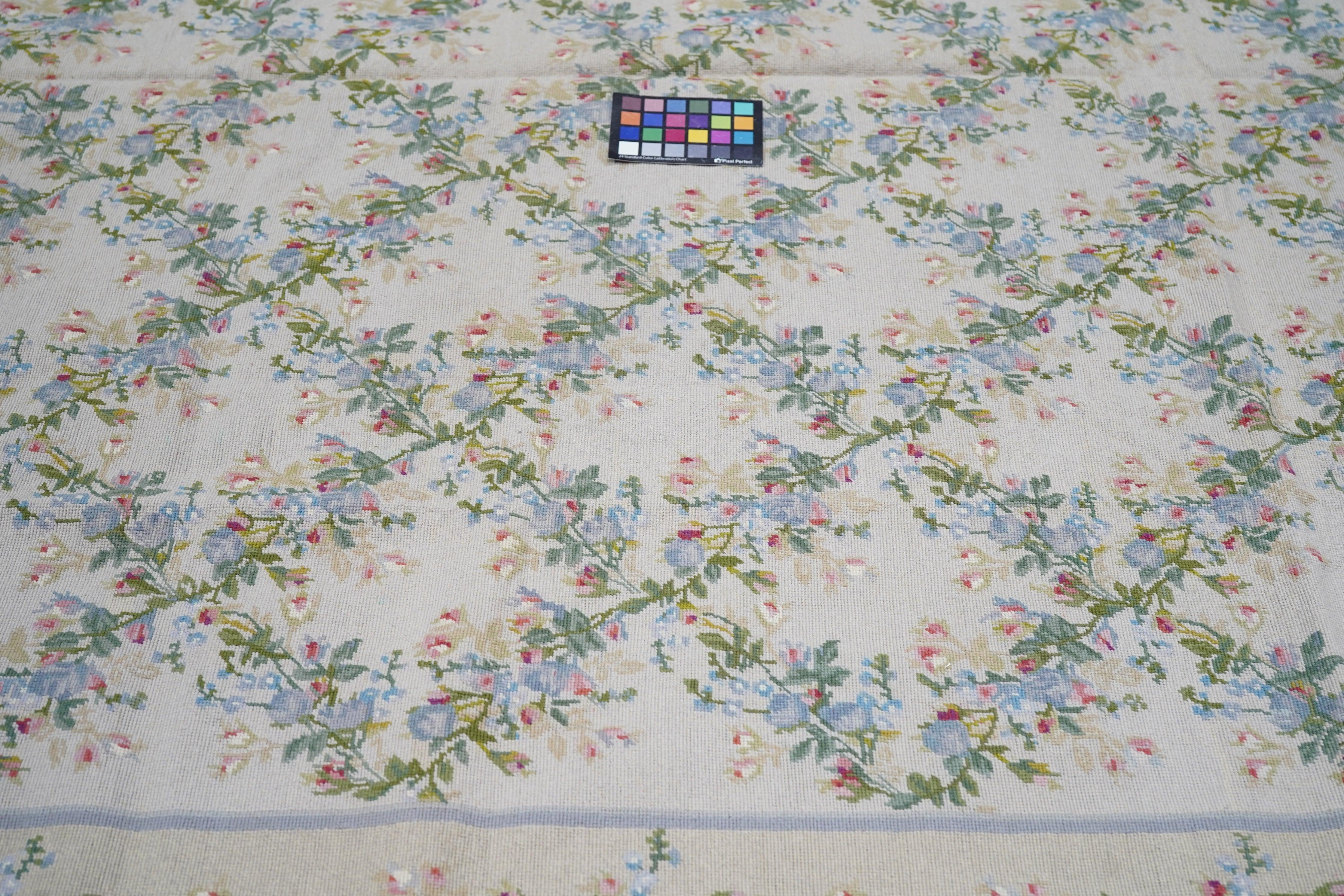 Tappeto Design/One francese 7'11'' x 10'0'' in vendita 1