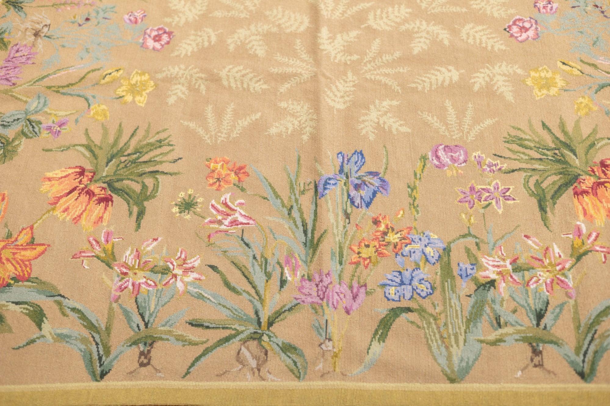 Contemporary French Aubusson Design Rug 8' x 10' For Sale
