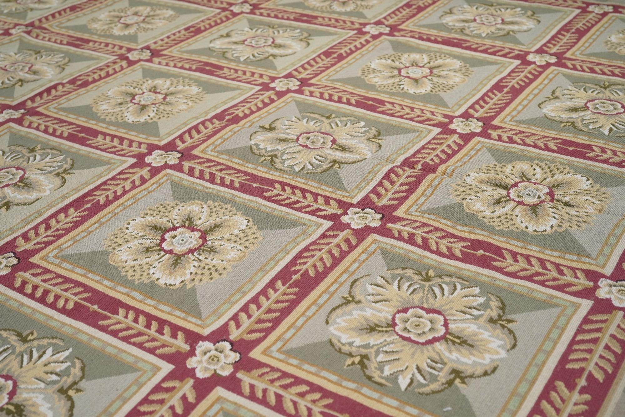 Tappeto design francese Aubusson 8' x 10' In condizioni Nuovo in vendita a New York, NY
