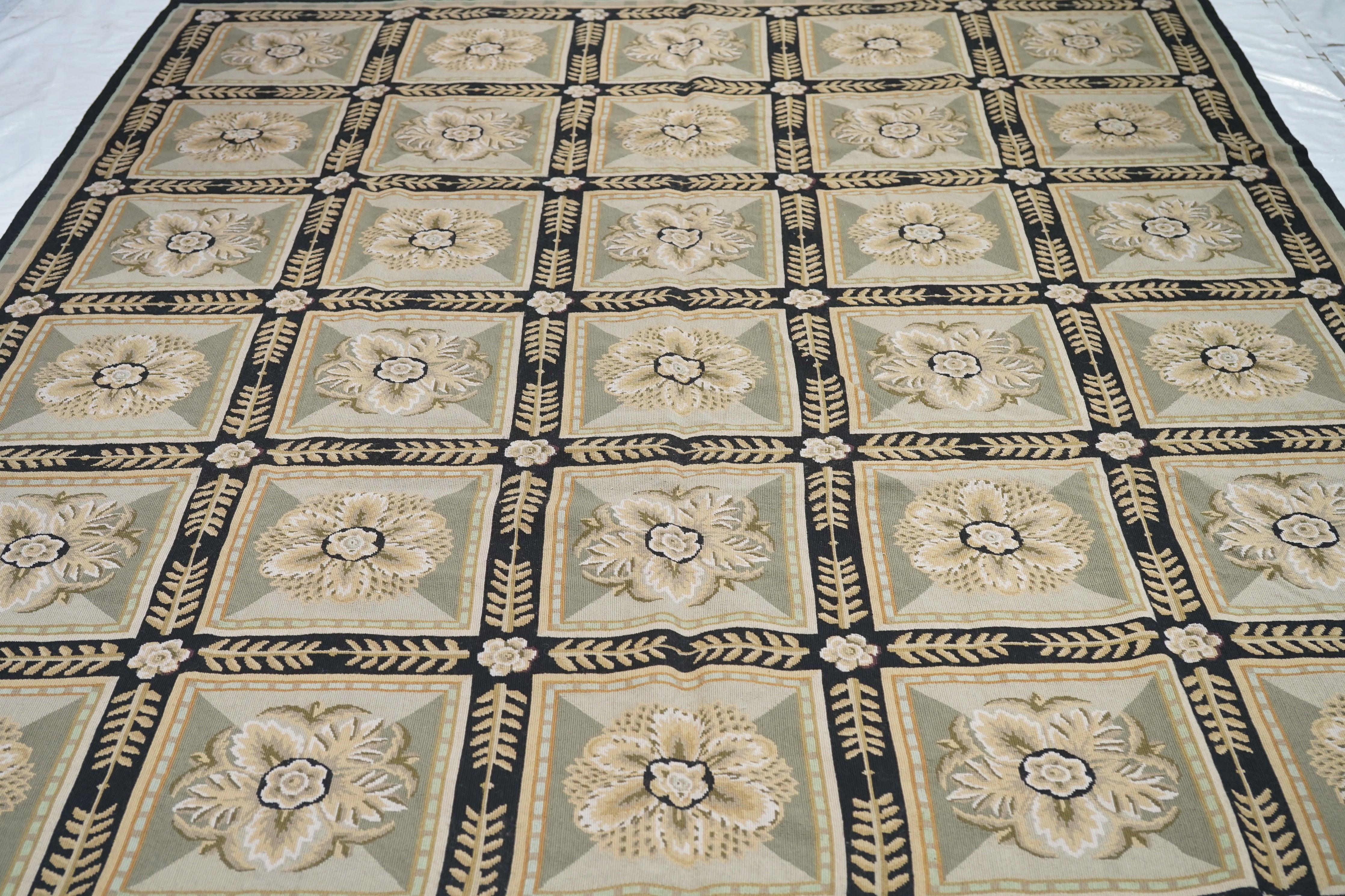 Lana Tappeto design francese Aubusson 8' x 10' in vendita