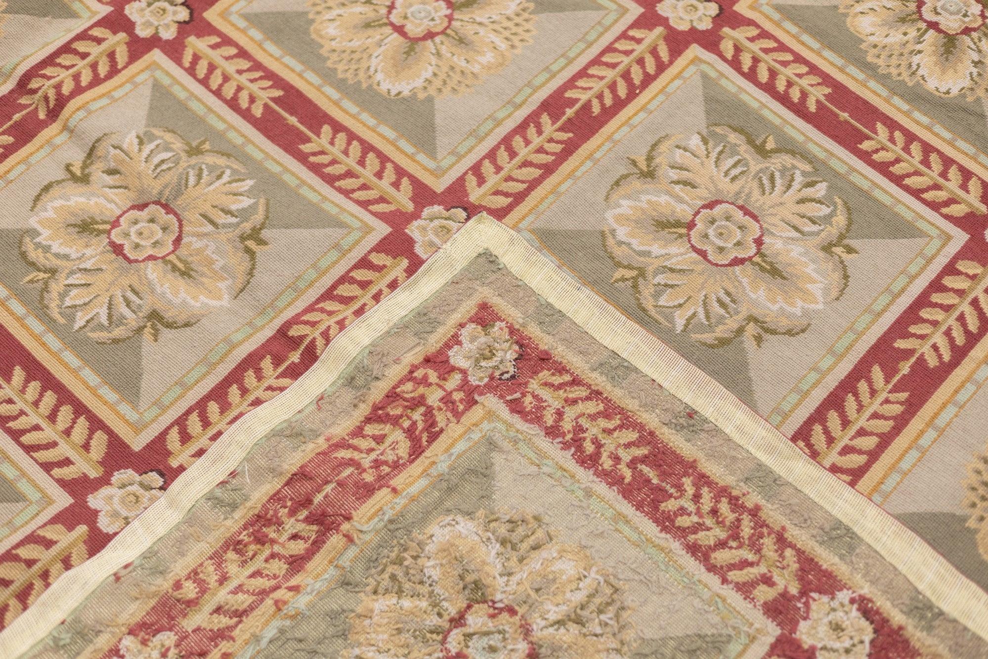 French Aubusson Design Rug 8' x 10' For Sale 4