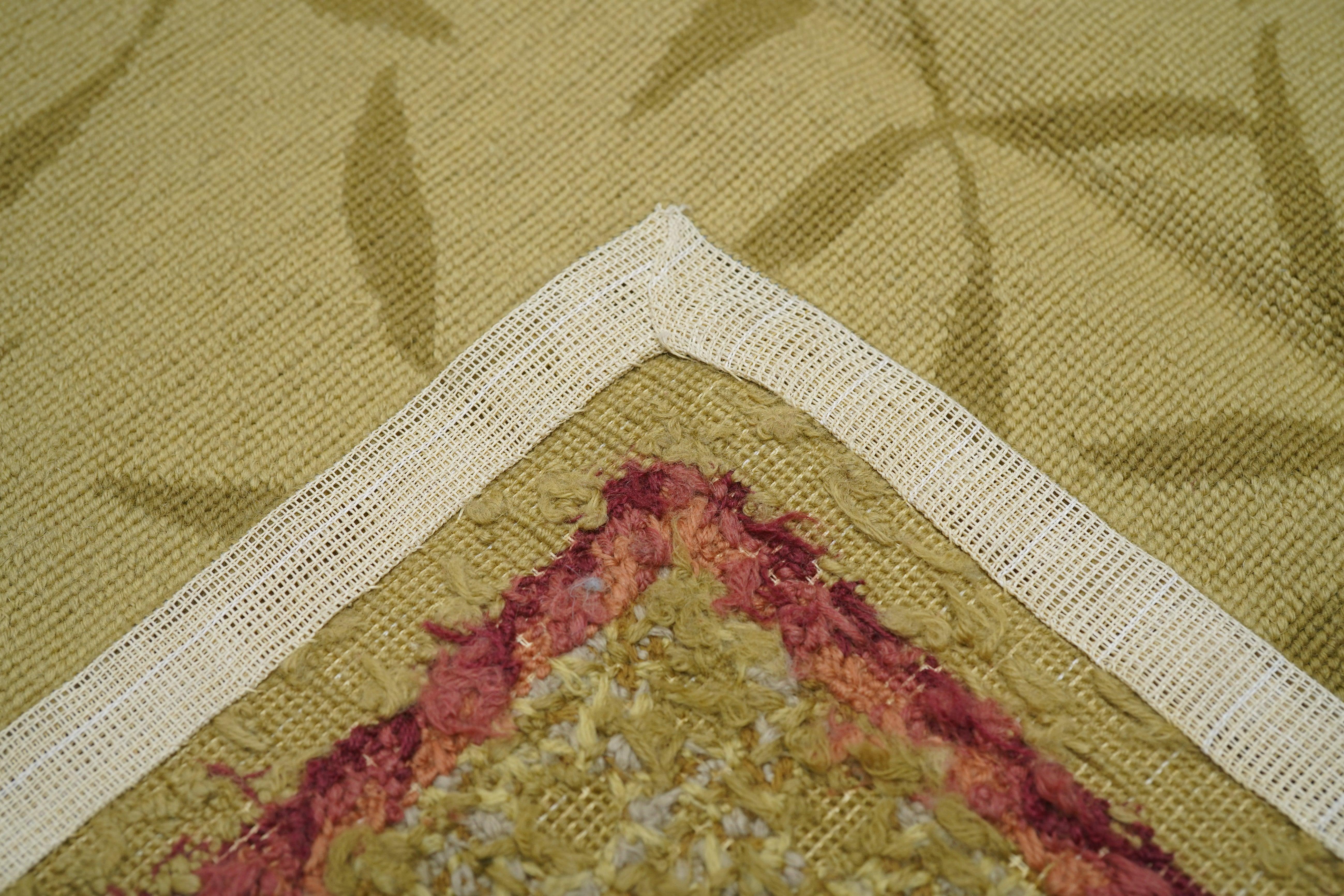 French Aubusson Design Rug 8'0