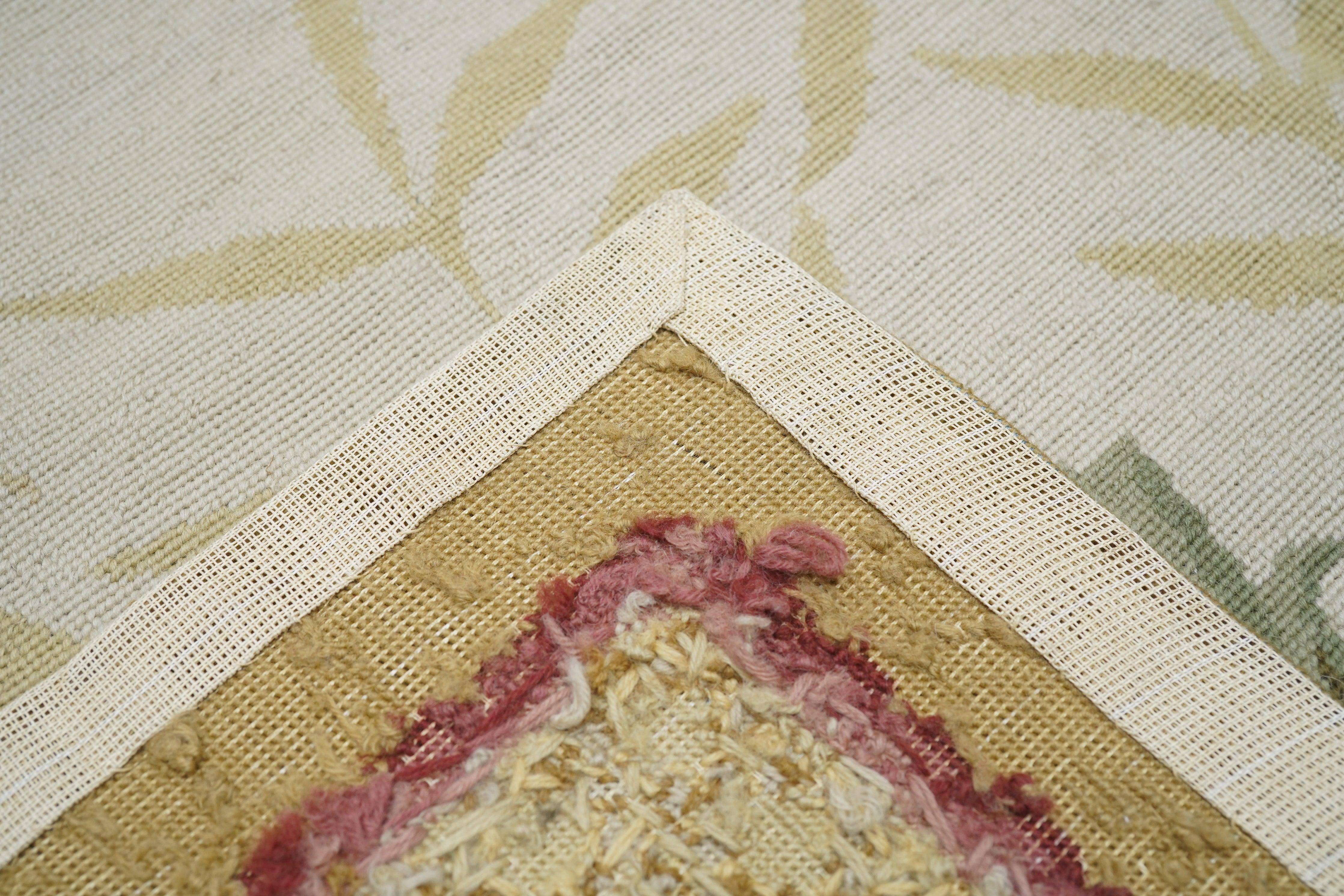 Französischer Teppich im Aubusson-Design 8'10'' x 11'10'' im Angebot 4