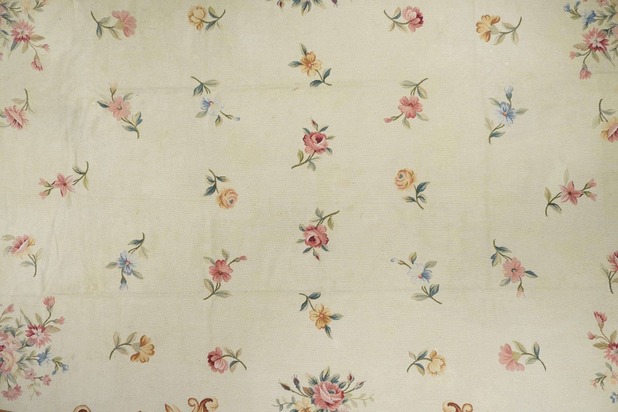Französischer Teppich im Aubusson-Design 9'6'' x 13'8'' (Wolle) im Angebot