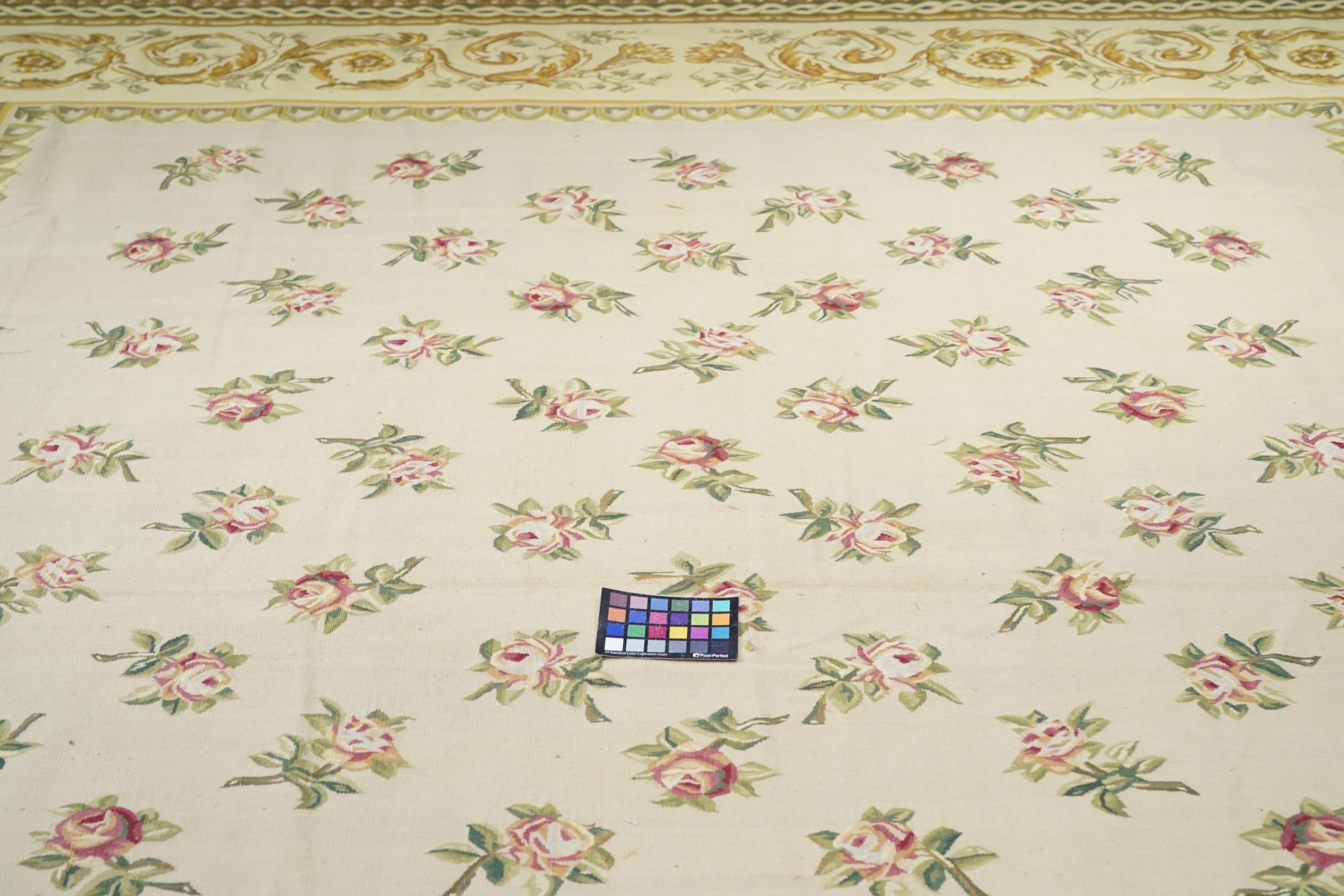 Vintage-Wandteppich im Aubusson-Design 11'10'' x 15'5'' im Angebot 3