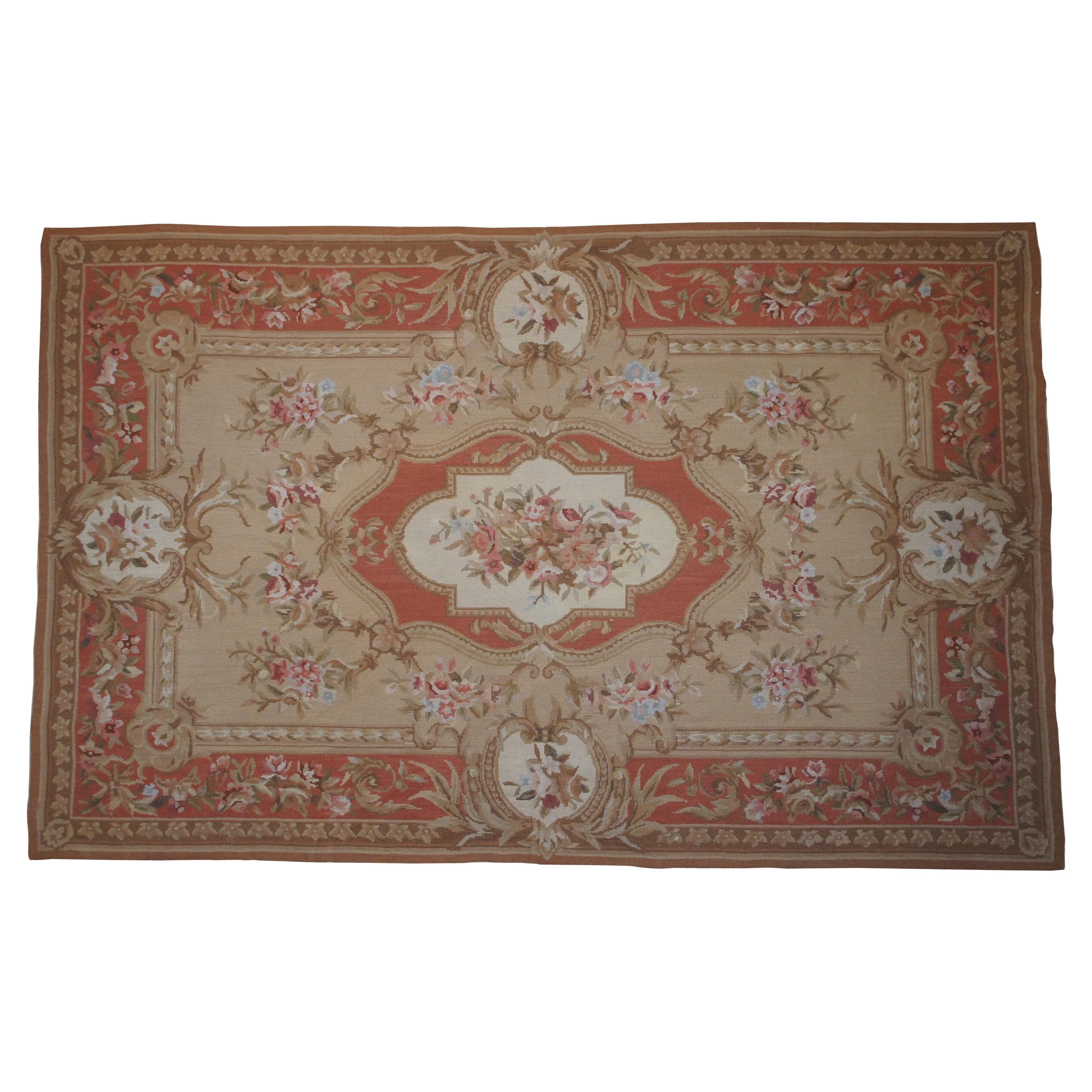 French Aubusson Floral Medallion Needlepoint Area Rug Carpet Mat 4' x 6' For Sale