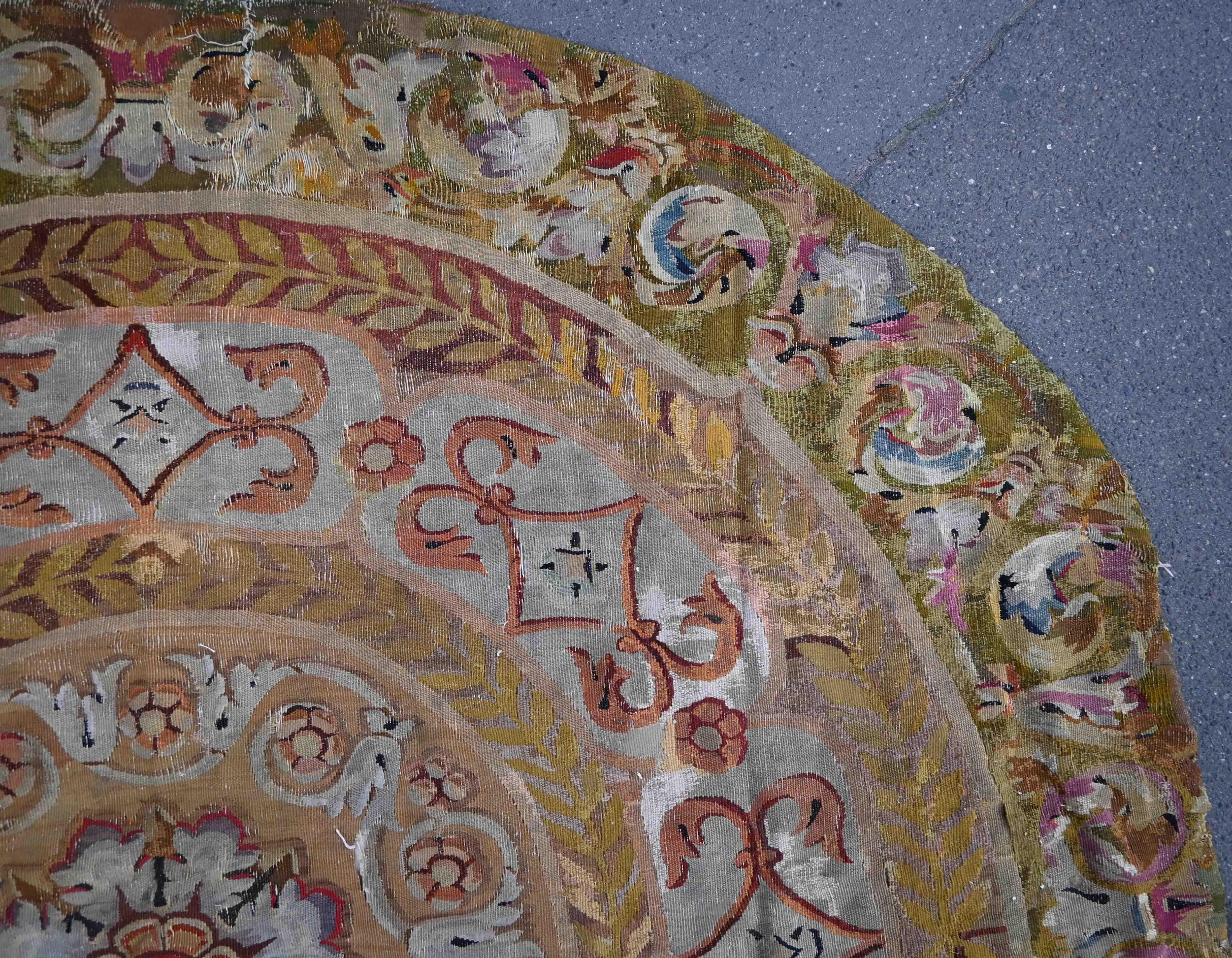 Tessuto a mano Tappeto Aubusson francese del XIX secolo, stile Napoleone III - Diametro 1m15 N° PTA05 in vendita