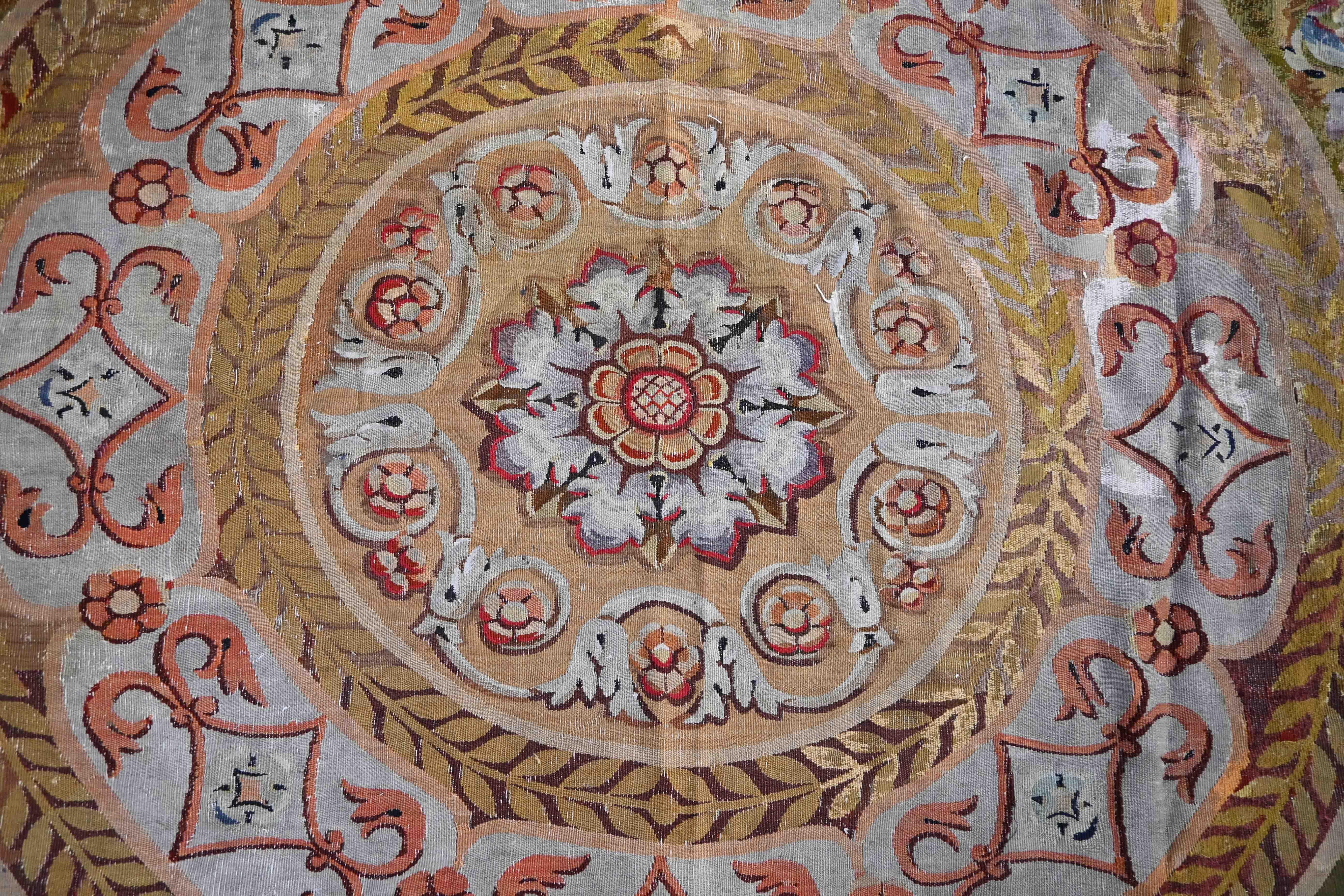 Lana Tappeto Aubusson francese del XIX secolo, stile Napoleone III - Diametro 1m15 N° PTA05 in vendita