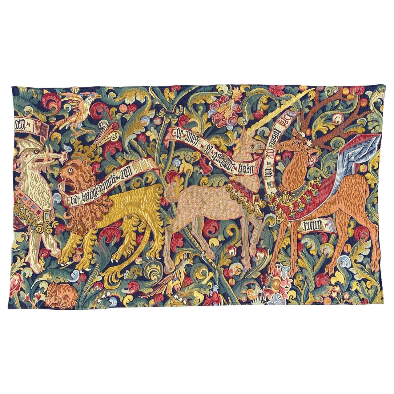 Tapisserie jaquar française de style Aubusson, motif médiéval