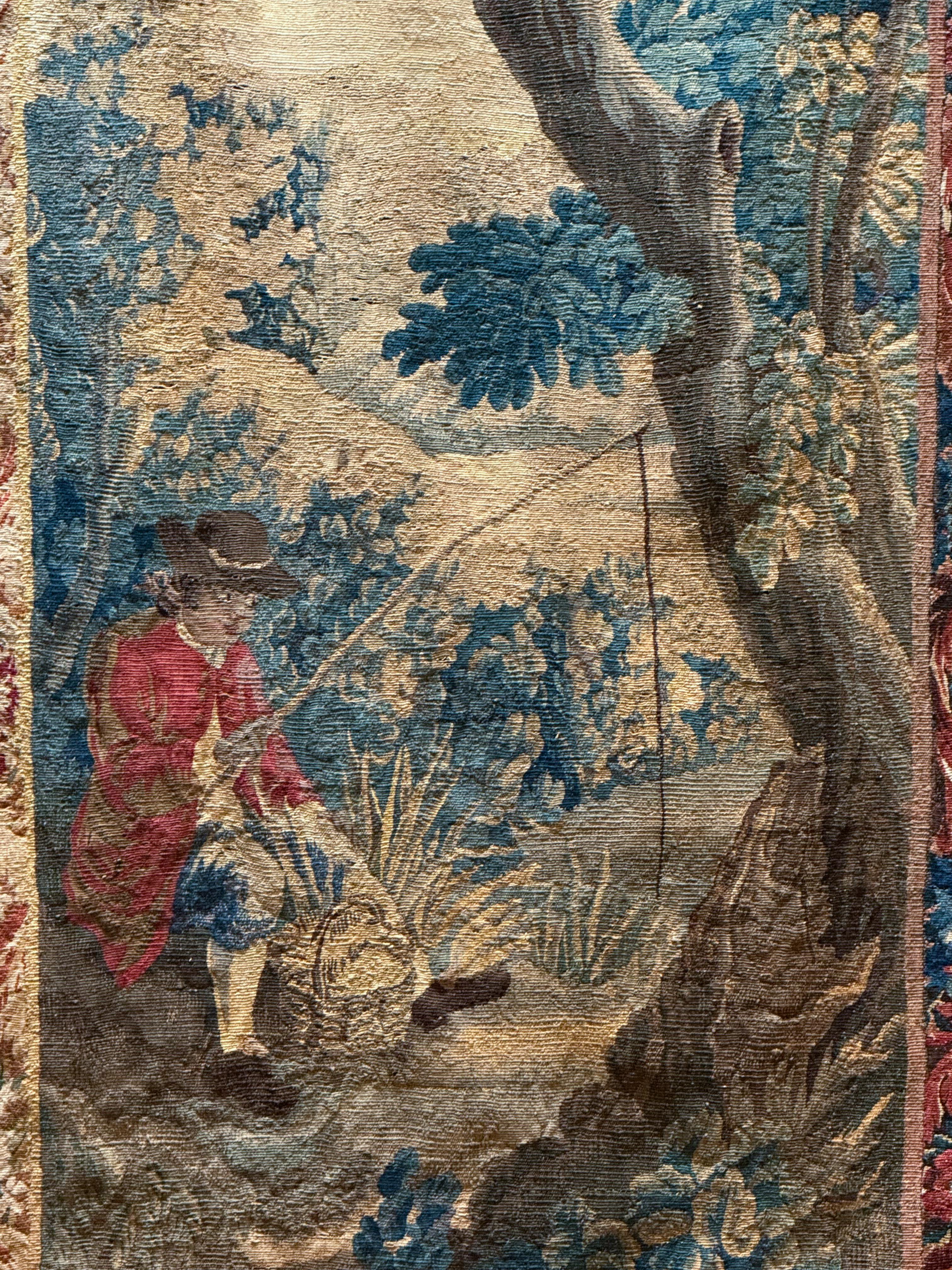 Arazzo francese in stile Aubusson raffigurante una scena di pesca (H. 85 1/4 x L. 44) in vendita 3