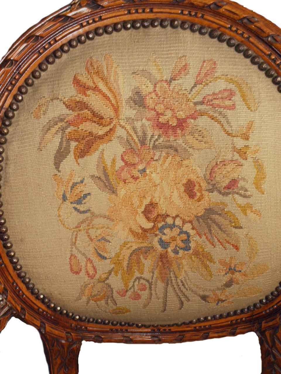 French Aubusson Tapestry Armchair In Good Condition For Sale In Wilson, NC