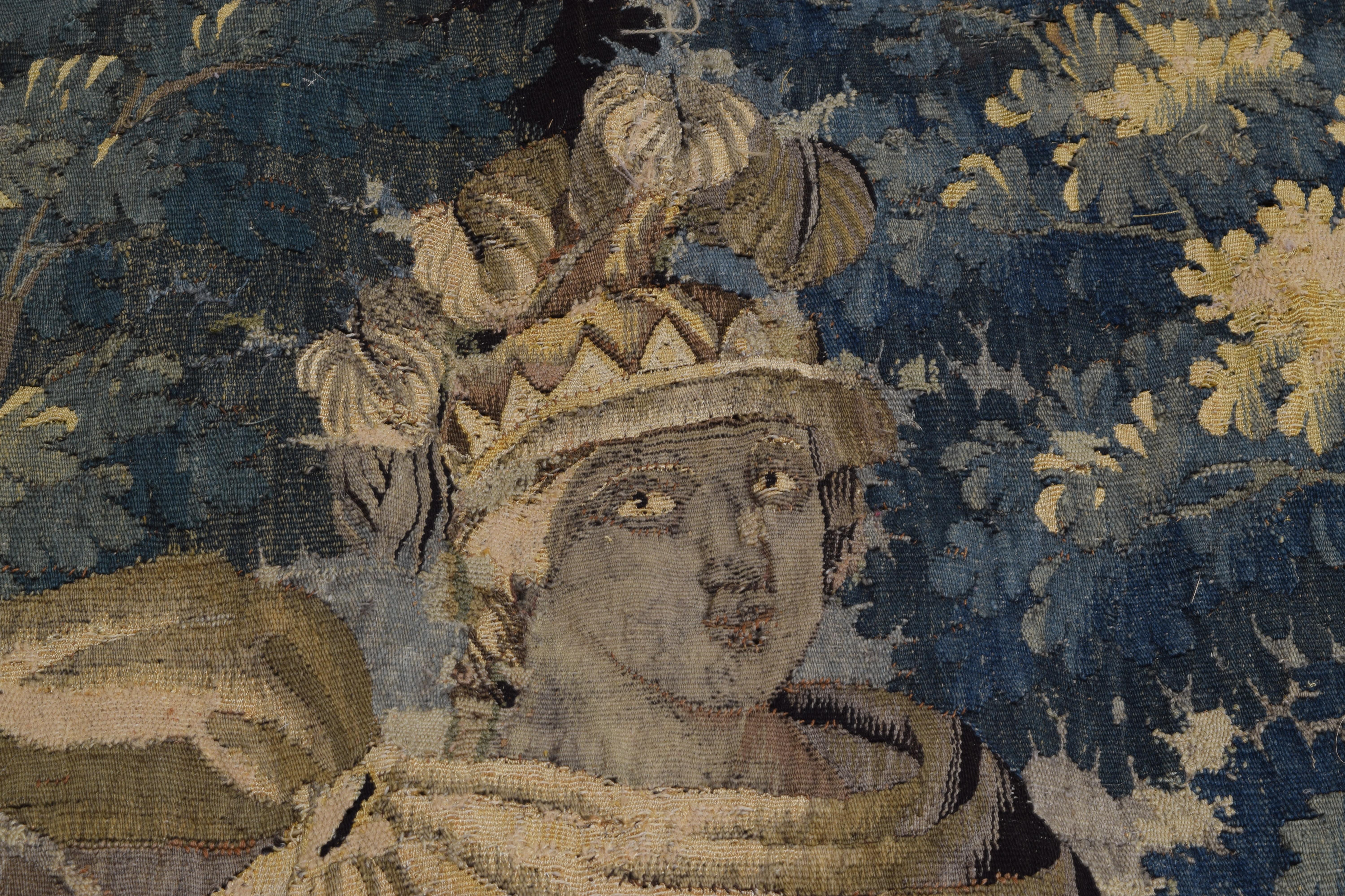 Französisch, Aubusson, vertikaler Wandteppich mit König Solomon, 18. Jahrhundert im Angebot 1