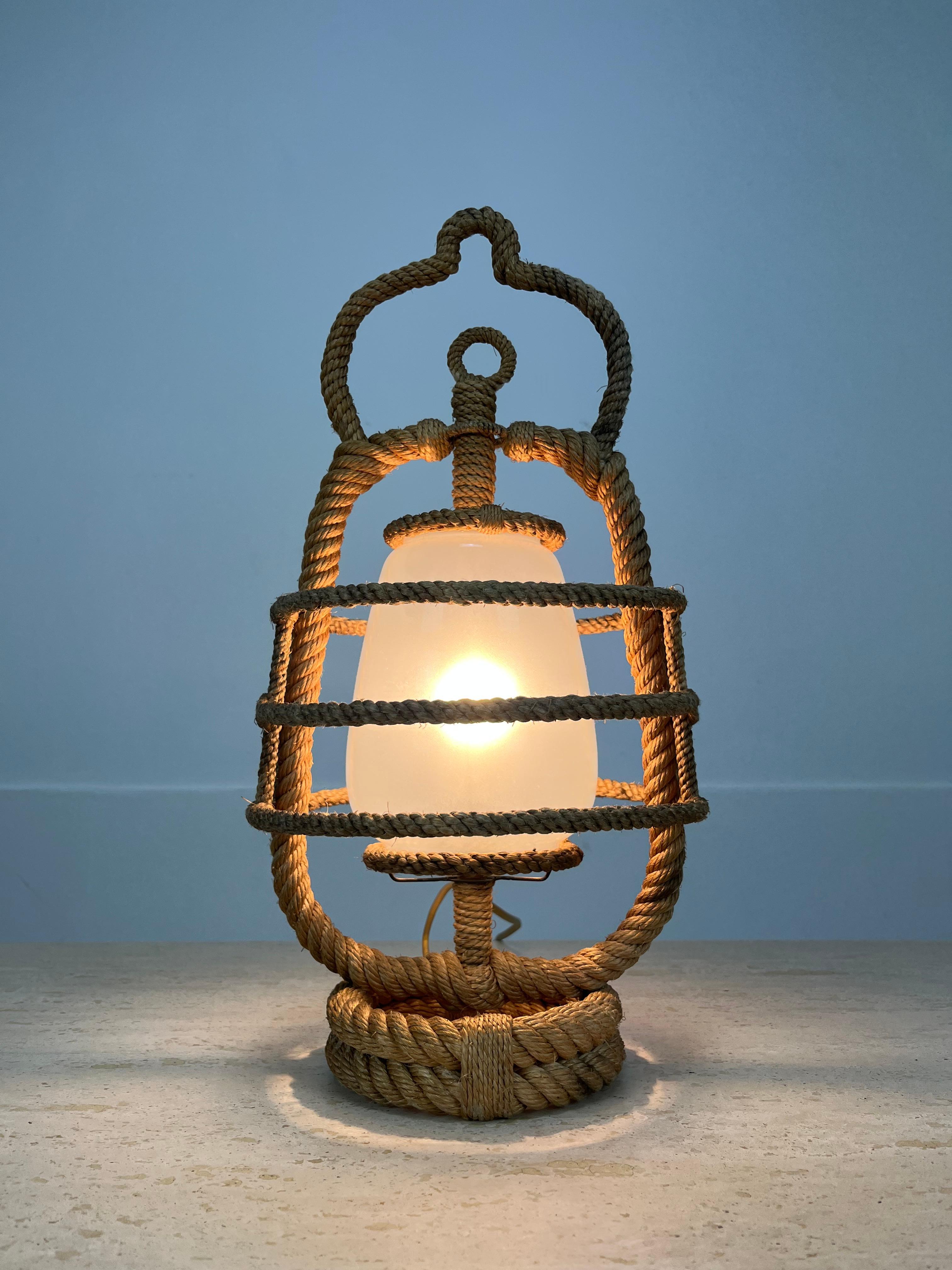 Mid-Century moderno Lampada a lanterna in corda francese Audoux Minet, anni '50 in vendita