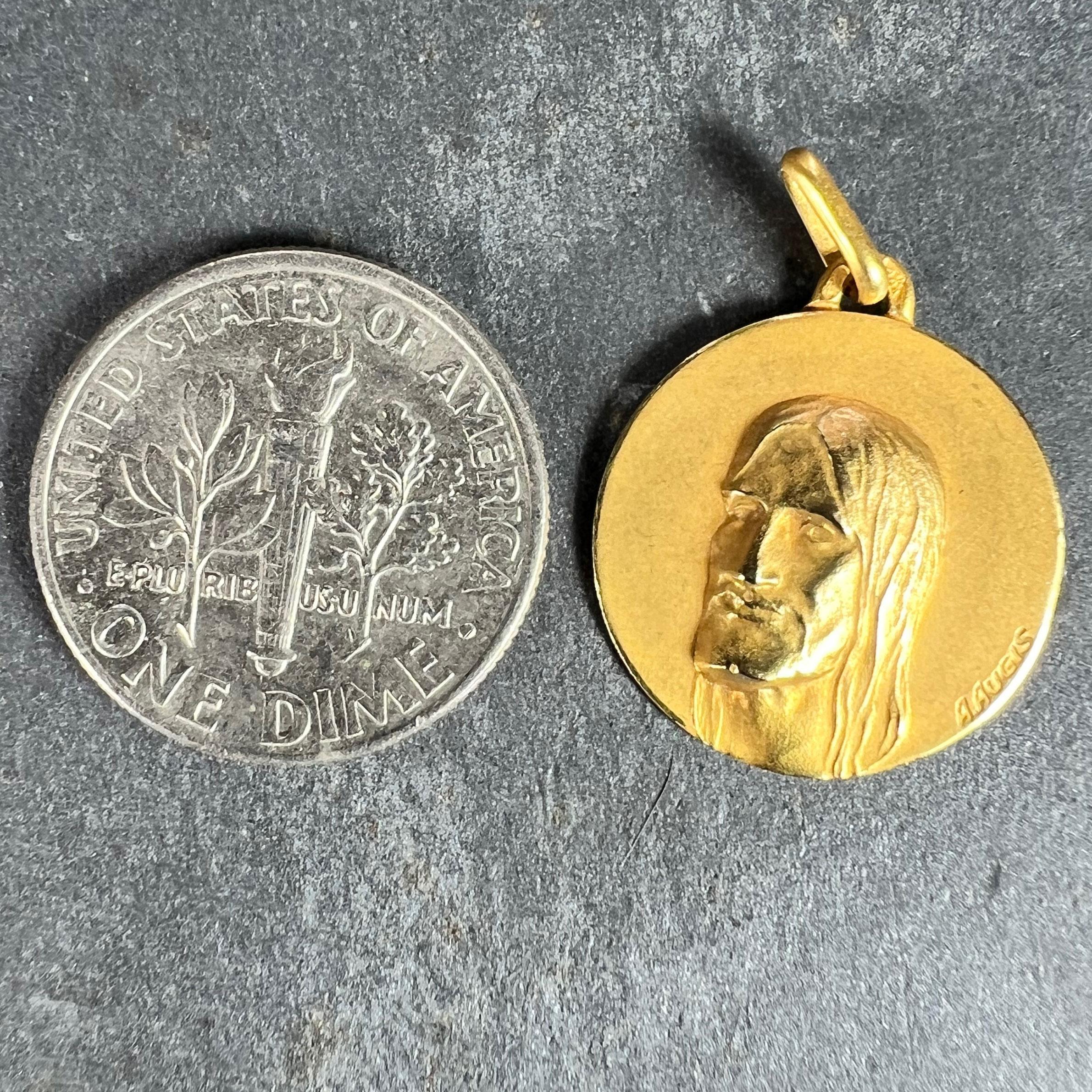 French Augis 18K Yellow Gold Jesus Christ Medal Charm Pendant For Sale 7