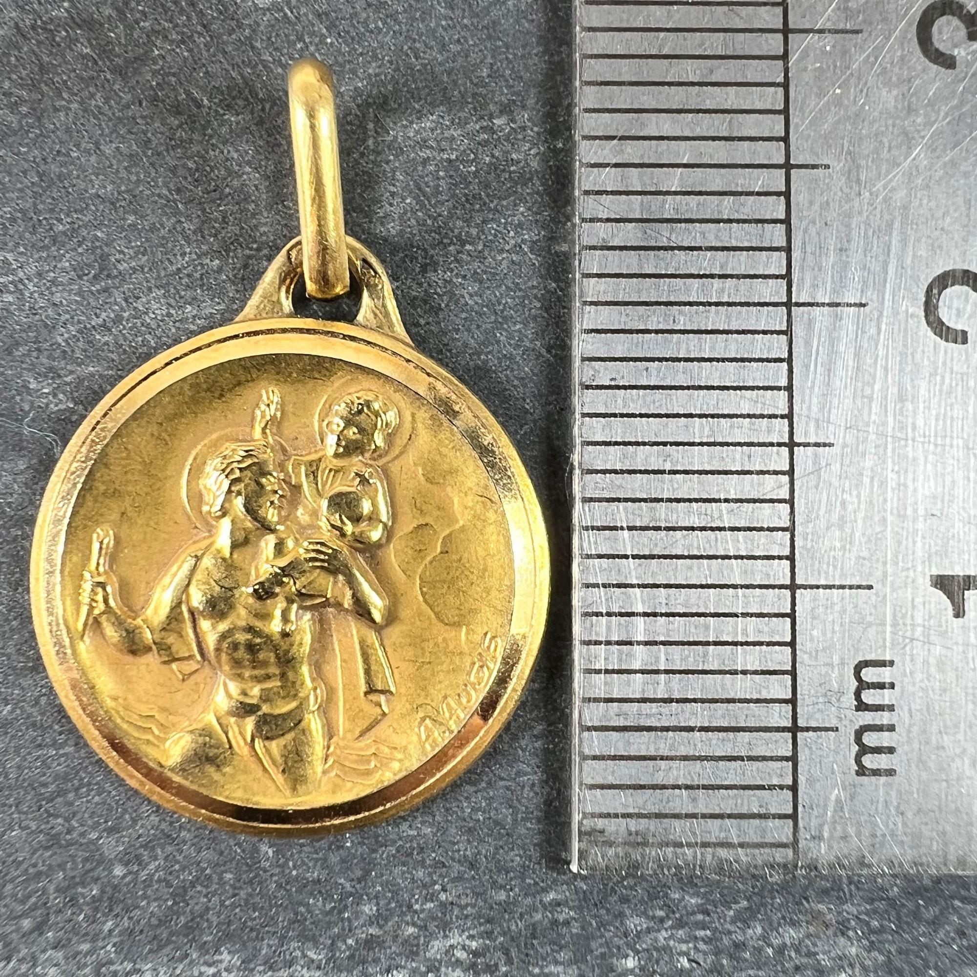 Colgante Medalla San Cristóbal French Augis de oro amarillo de 18 quilates en venta 5