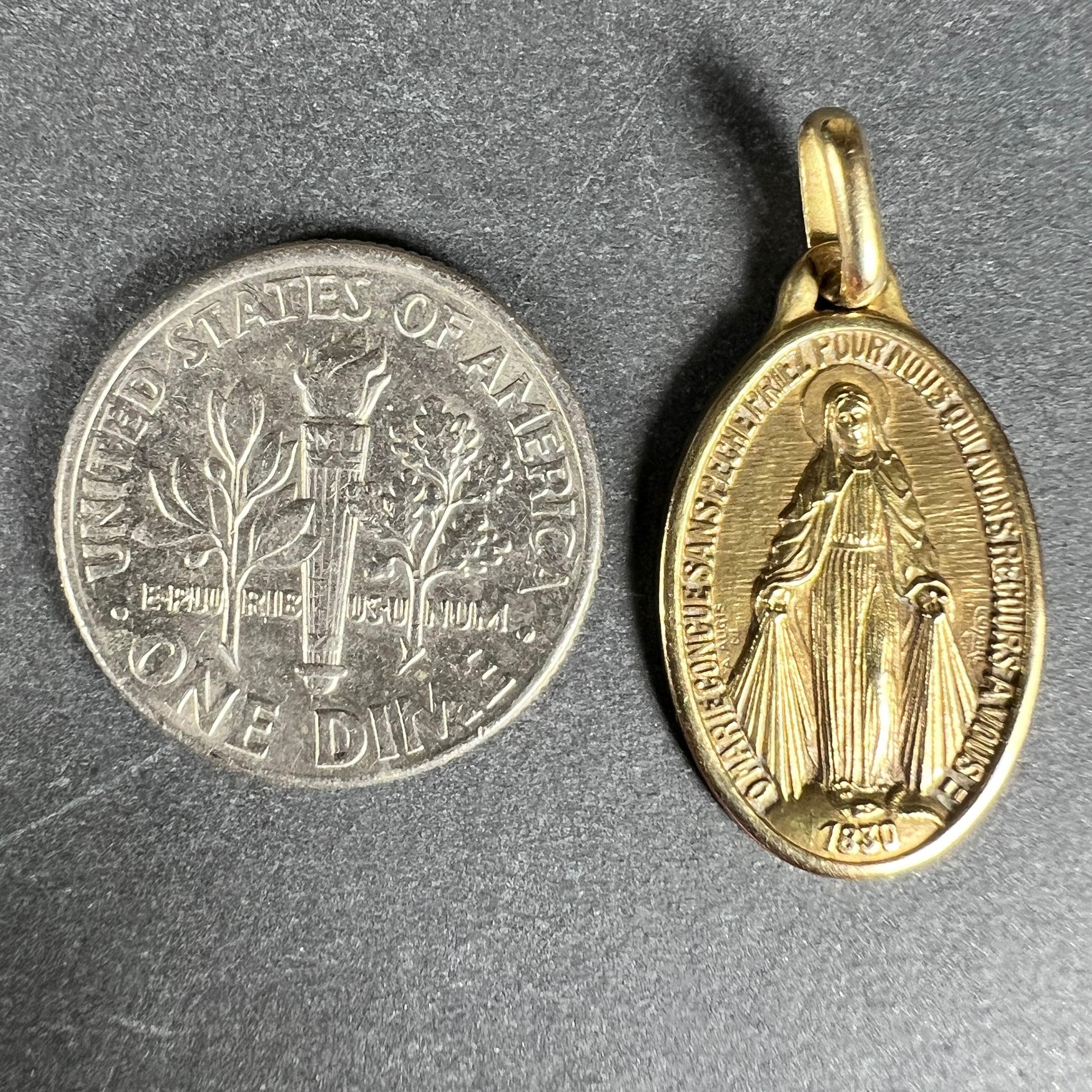 Pendentif français en or jaune 18 carats avec médaille de la Vierge Marie Miraculous 7