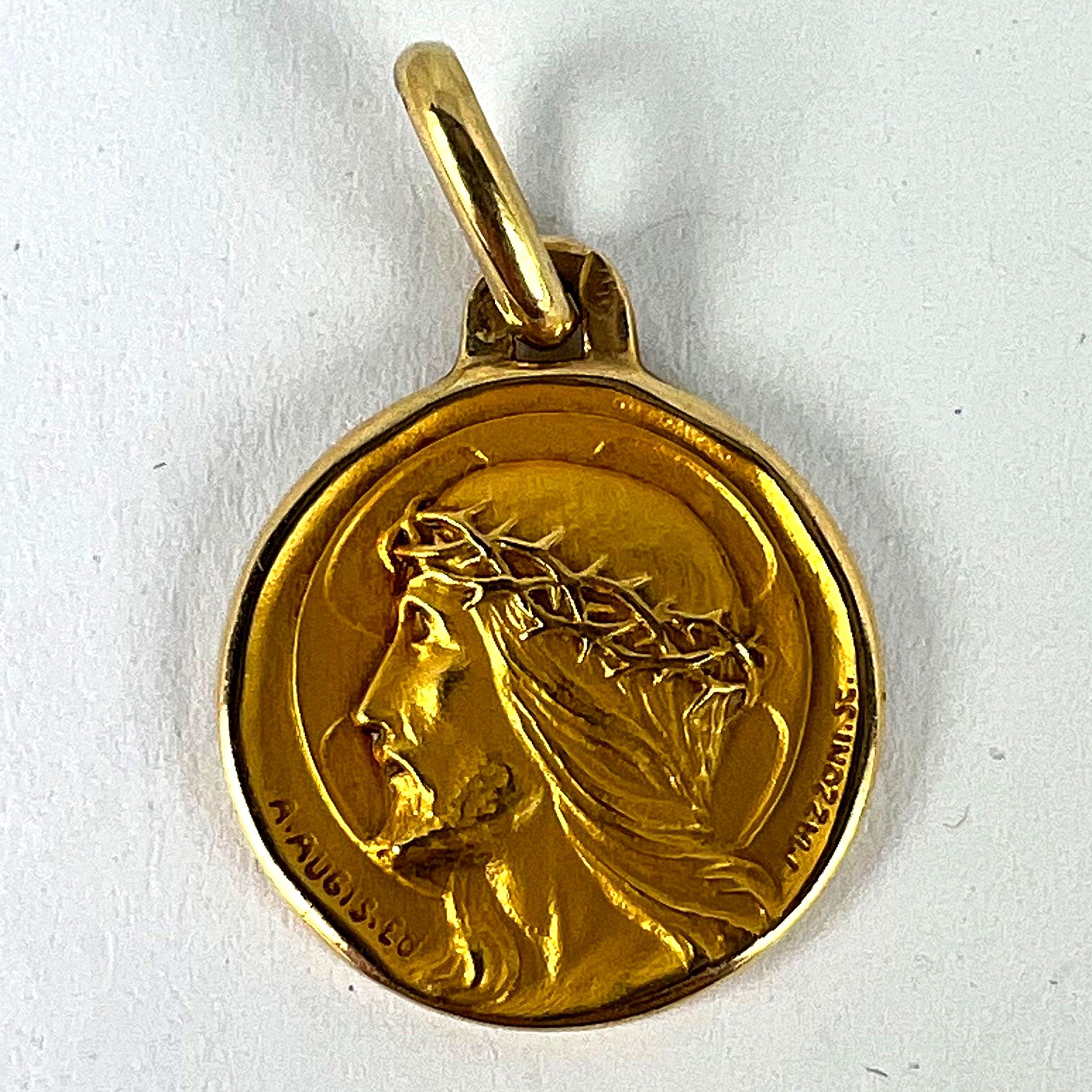 Français A Augis Mazzoni Jésus-Christ Couronne d'épines  Pendentif Gold Medal en or jaune 18K en vente 11