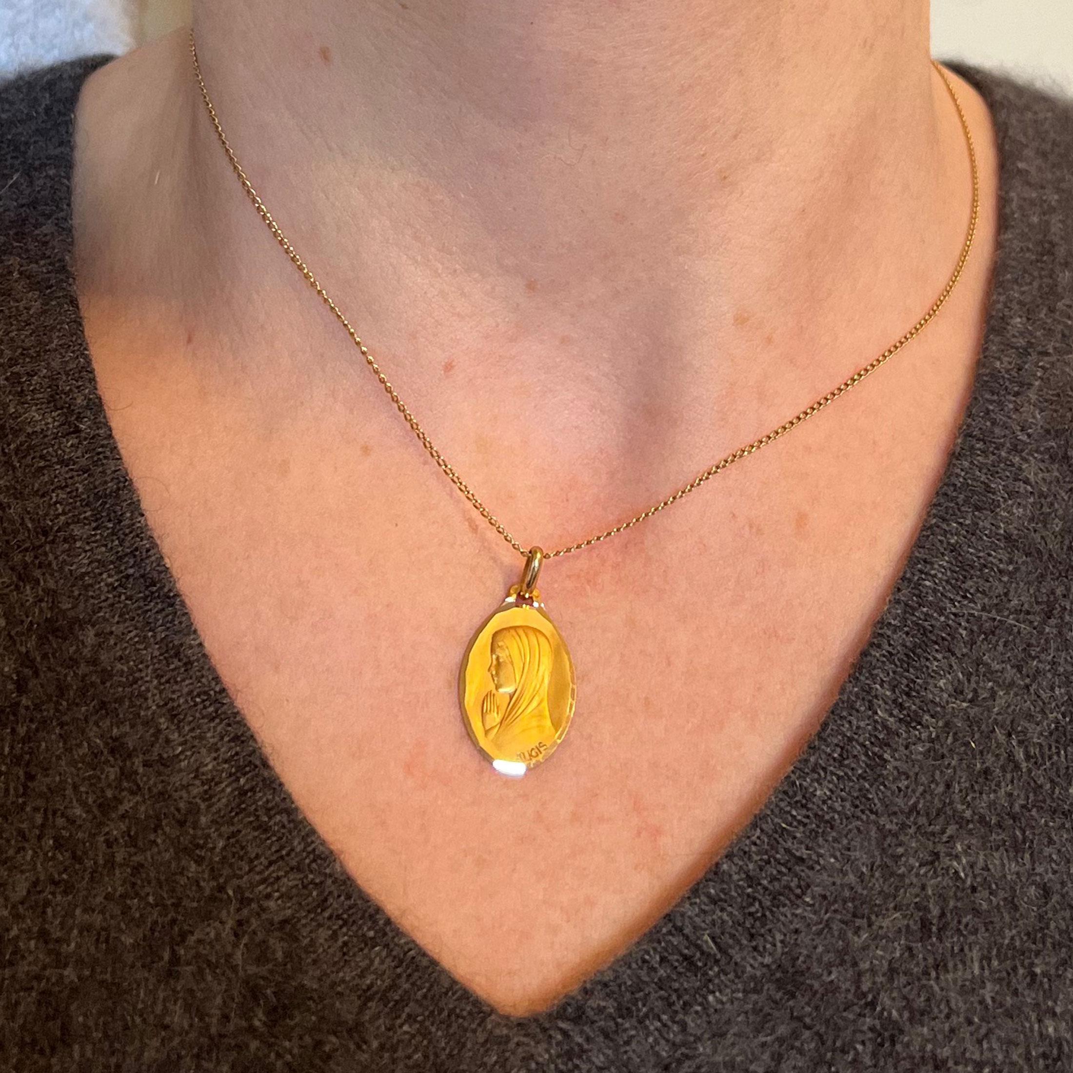 Women's or Men's French Augis Virgin Mary 18K Yellow Gold Medal Pendant For Sale