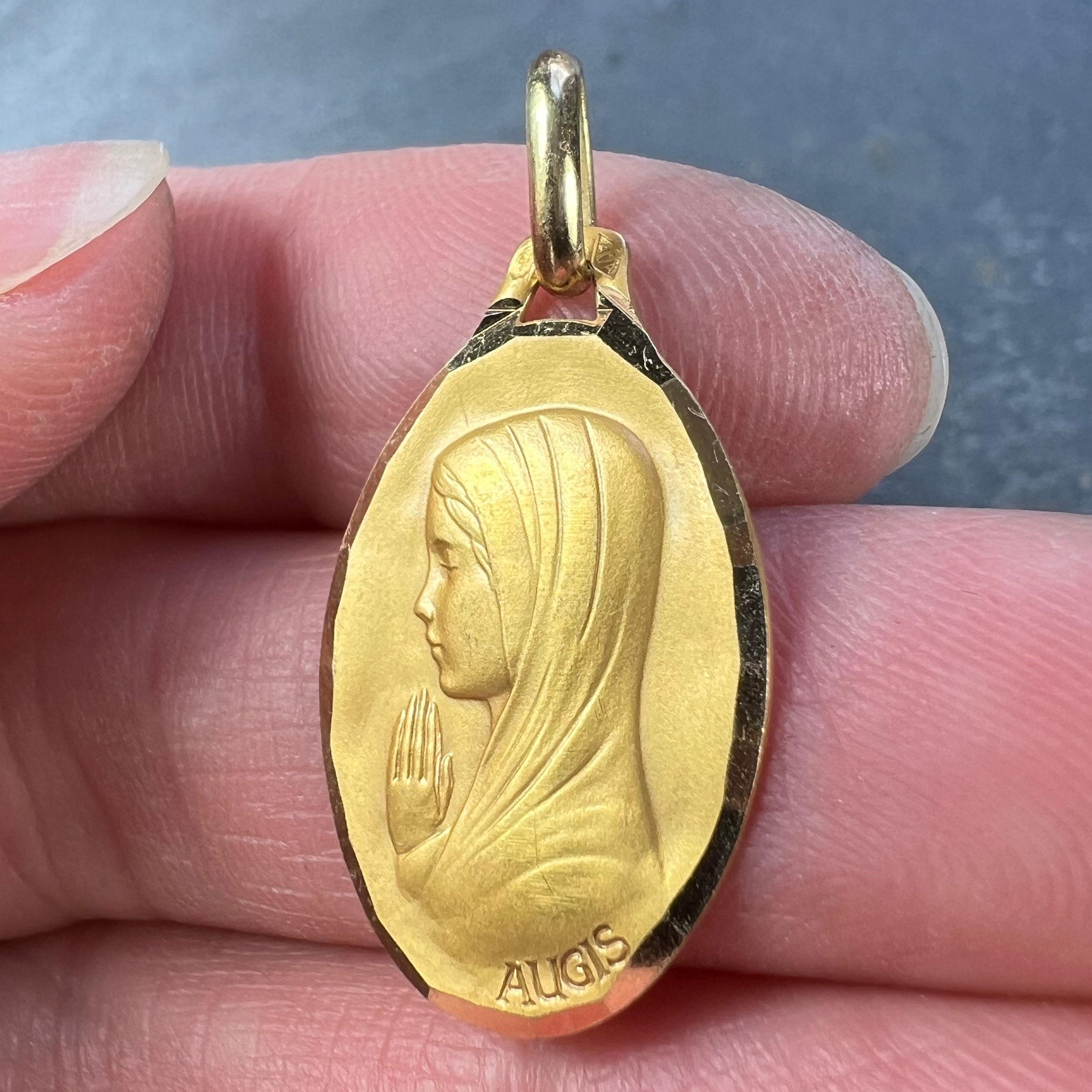 French Augis Virgin Mary 18K Yellow Gold Medal Pendant For Sale 2
