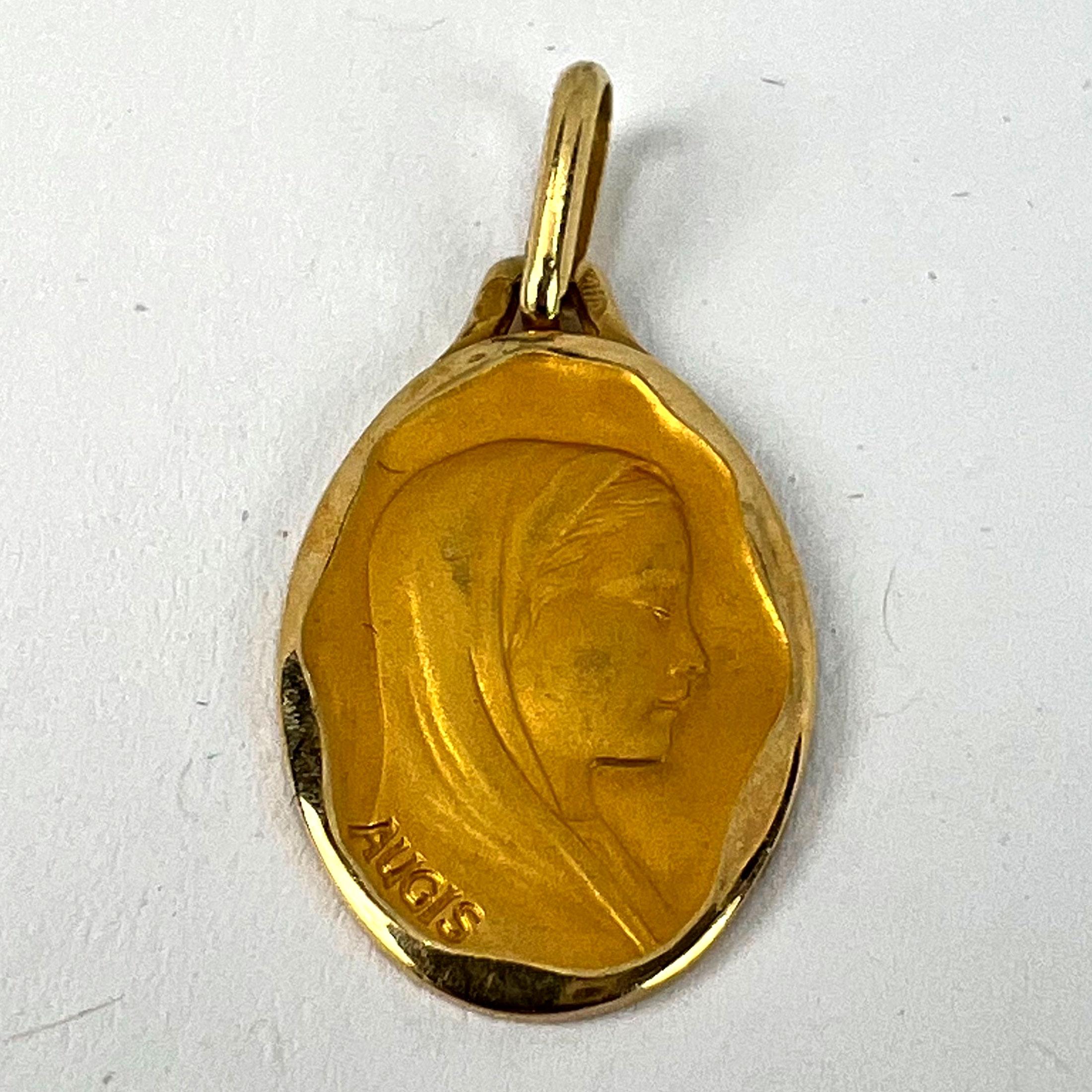 French Augis Virgin Mary 18K Yellow Gold Religious Medal Pendant For Sale 8