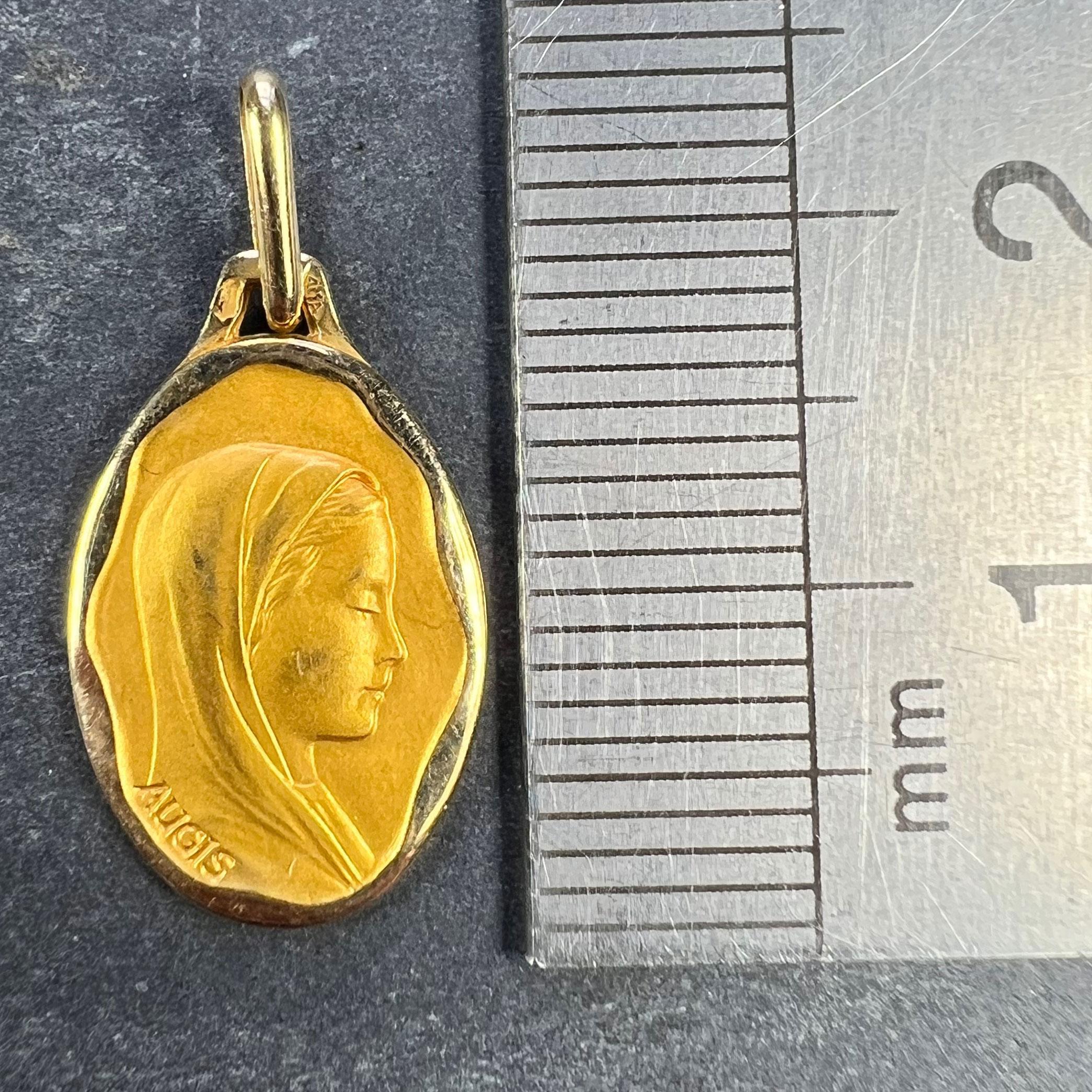French Augis Virgin Mary 18K Yellow Gold Religious Medal Pendant For Sale 5