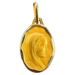 Pendentif français Augis Virgin Mary en or jaune 18 carats avec médaille religieuse