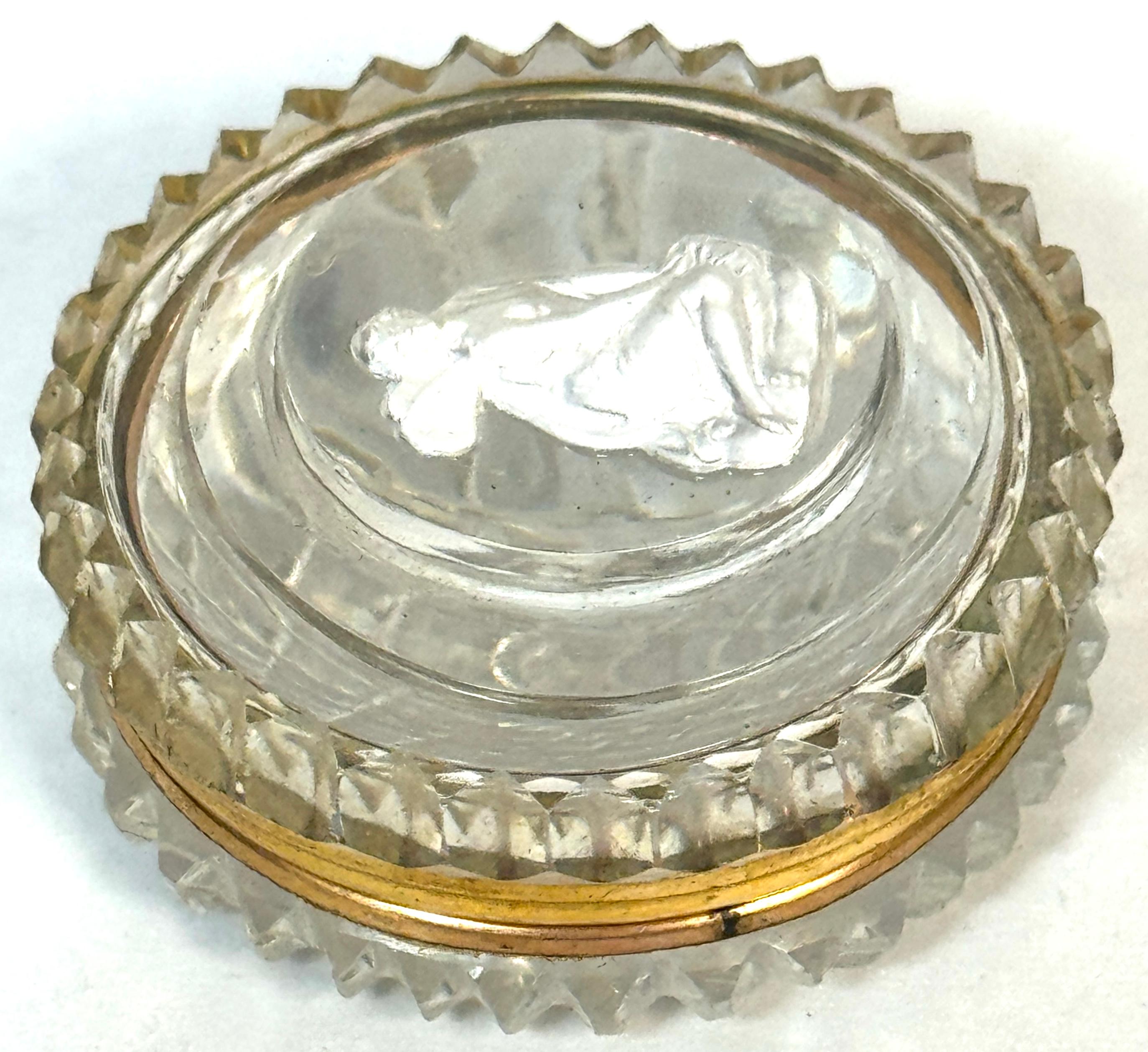 Französische Baccarat-Kristalldose mit Sulfidkamee der Psyche, 1840-1860 im Angebot 3