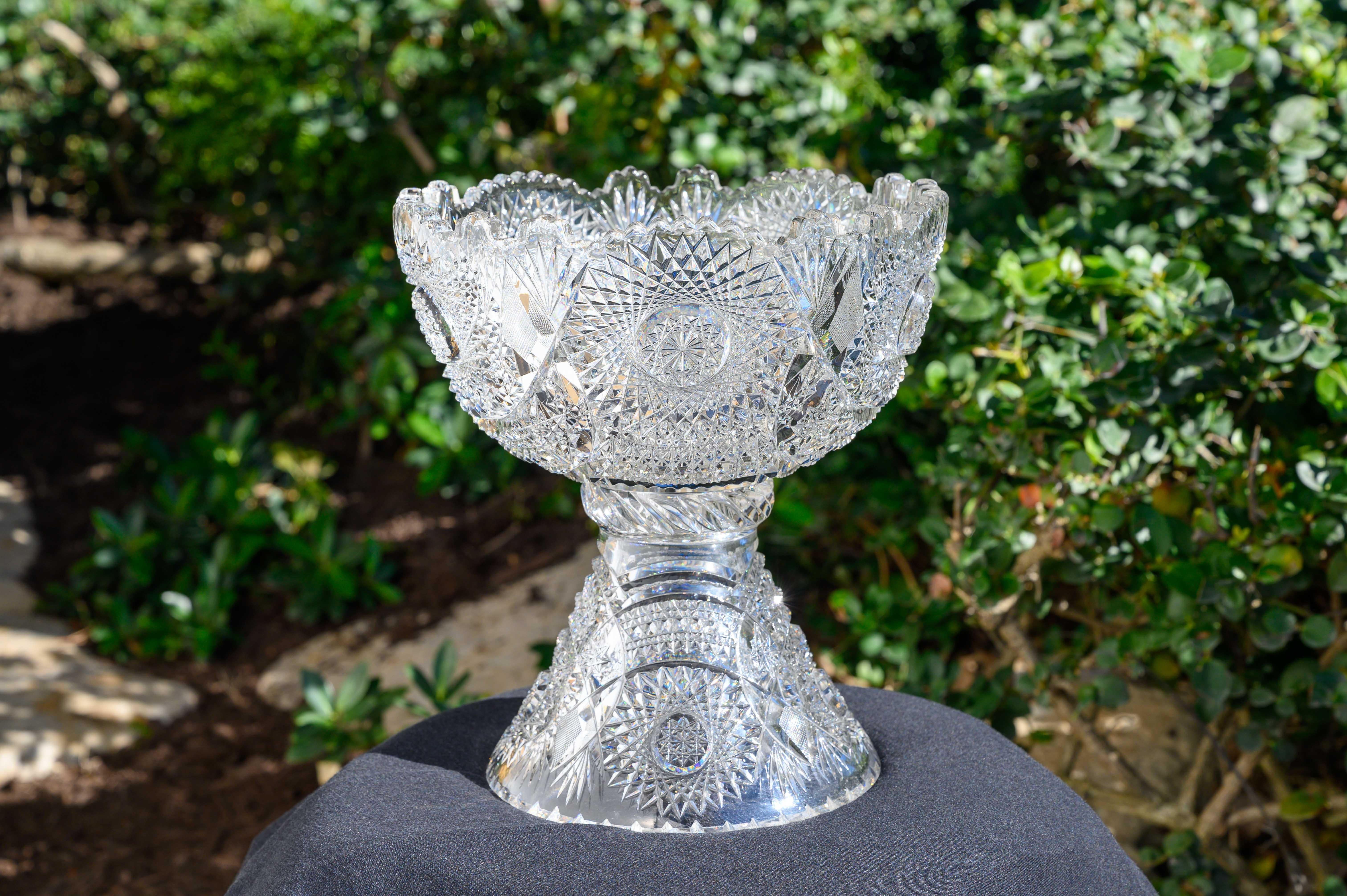 Belle Époque Baccarat Attrib. French Diamond Cut Crystal Footed Bowl or Bowl on a Pedestal For Sale