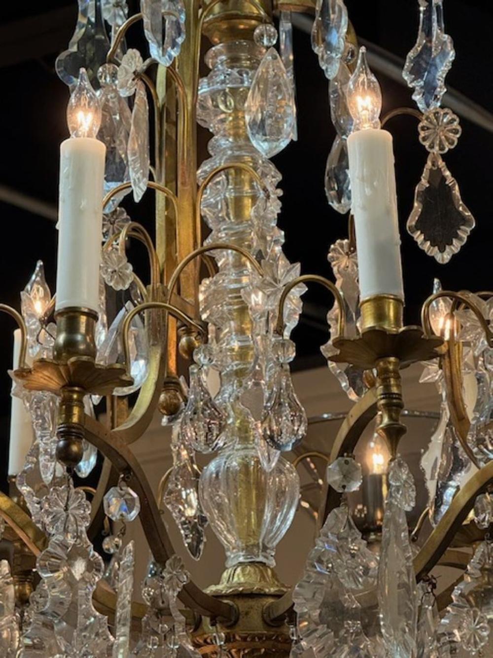 French Baccarat Manner Bronze and Crystal Chandelier For Sale 1