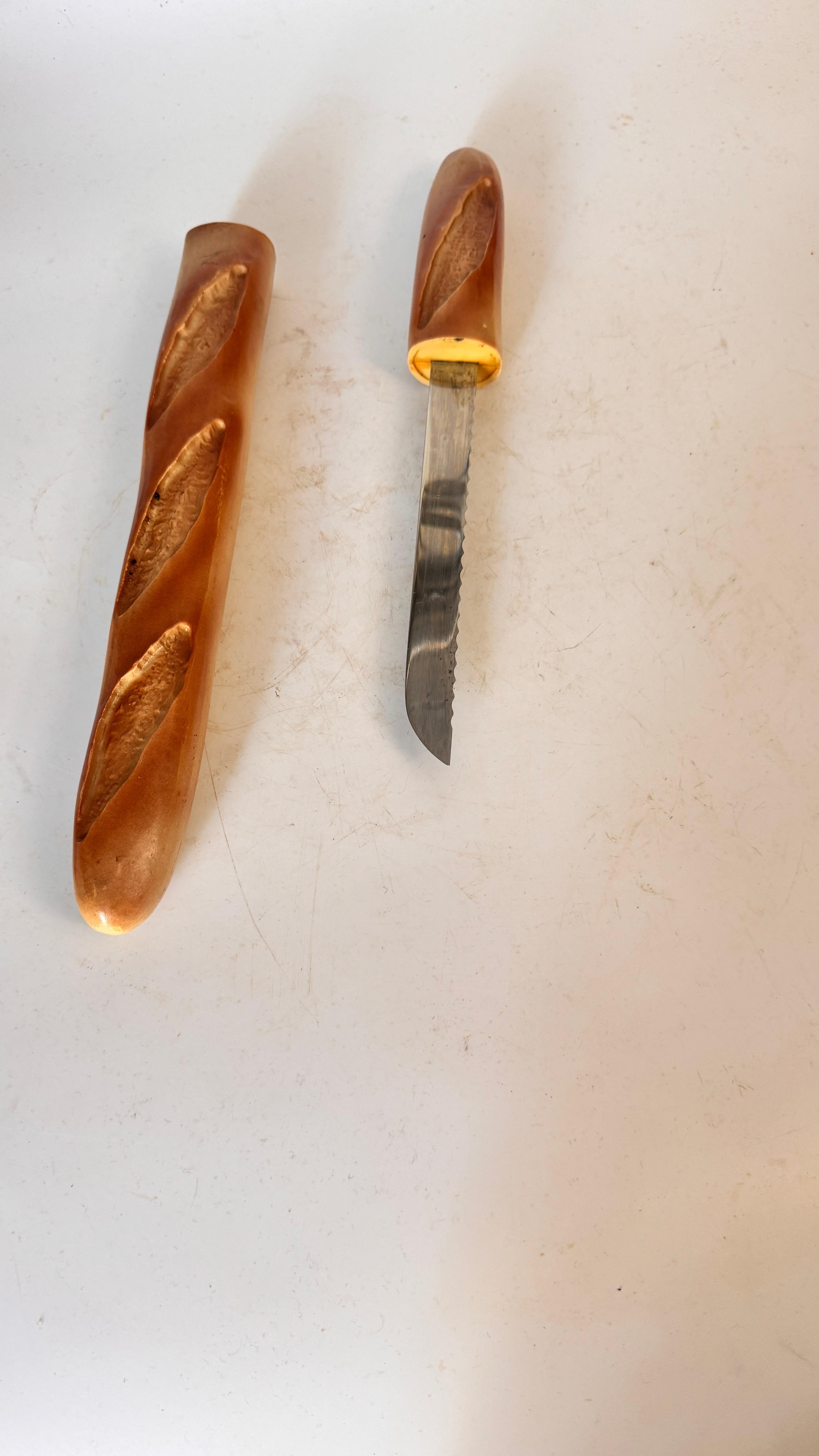 Couteau à baguette français - Trompe-l'œil en bois et métal - France, 20e siècle en vente 4