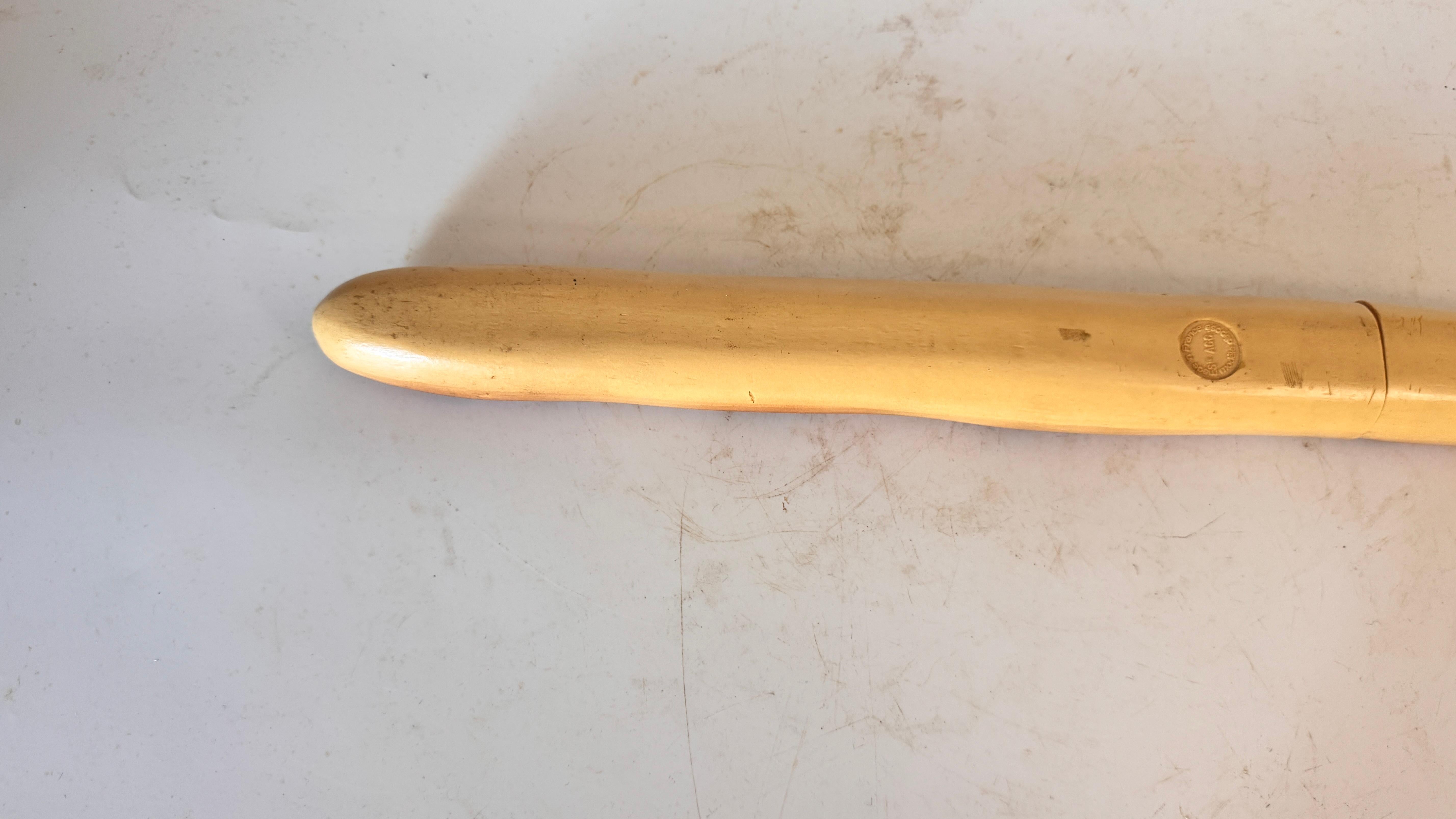 Couteau à baguette français - Trompe-l'œil en bois et métal - France, 20e siècle en vente 2