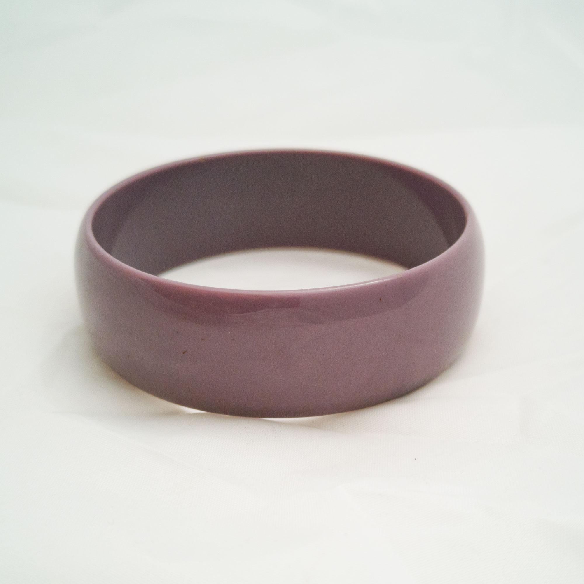 French bakelite bracelet, Art Deco, 1920s, purple In Good Condition For Sale In Berlin, DE